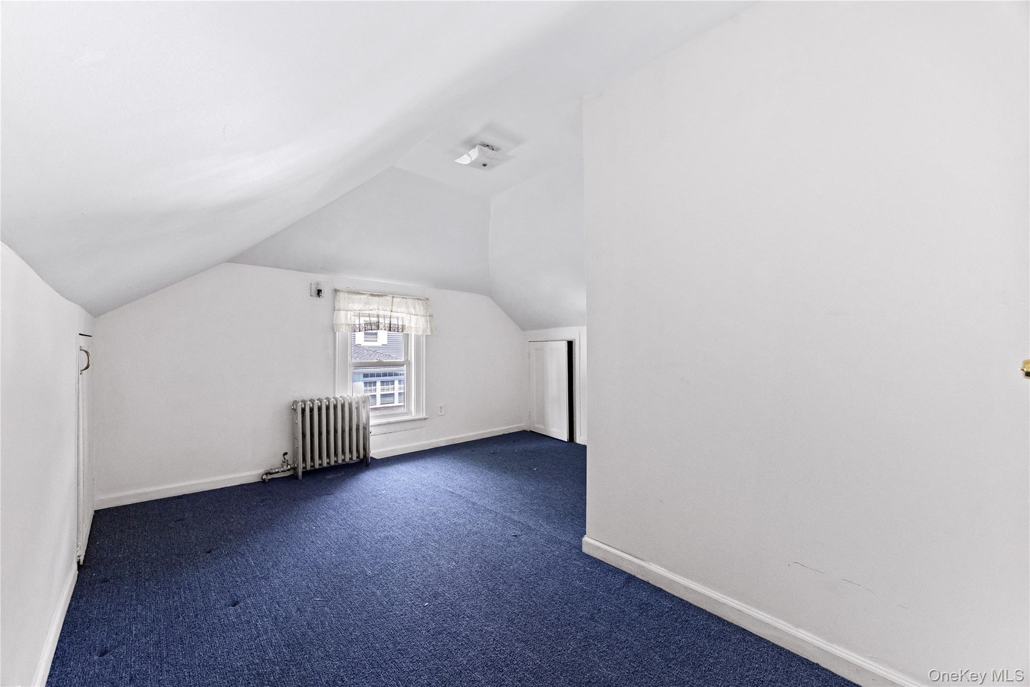 17 Midland Avenue Property Photo 19