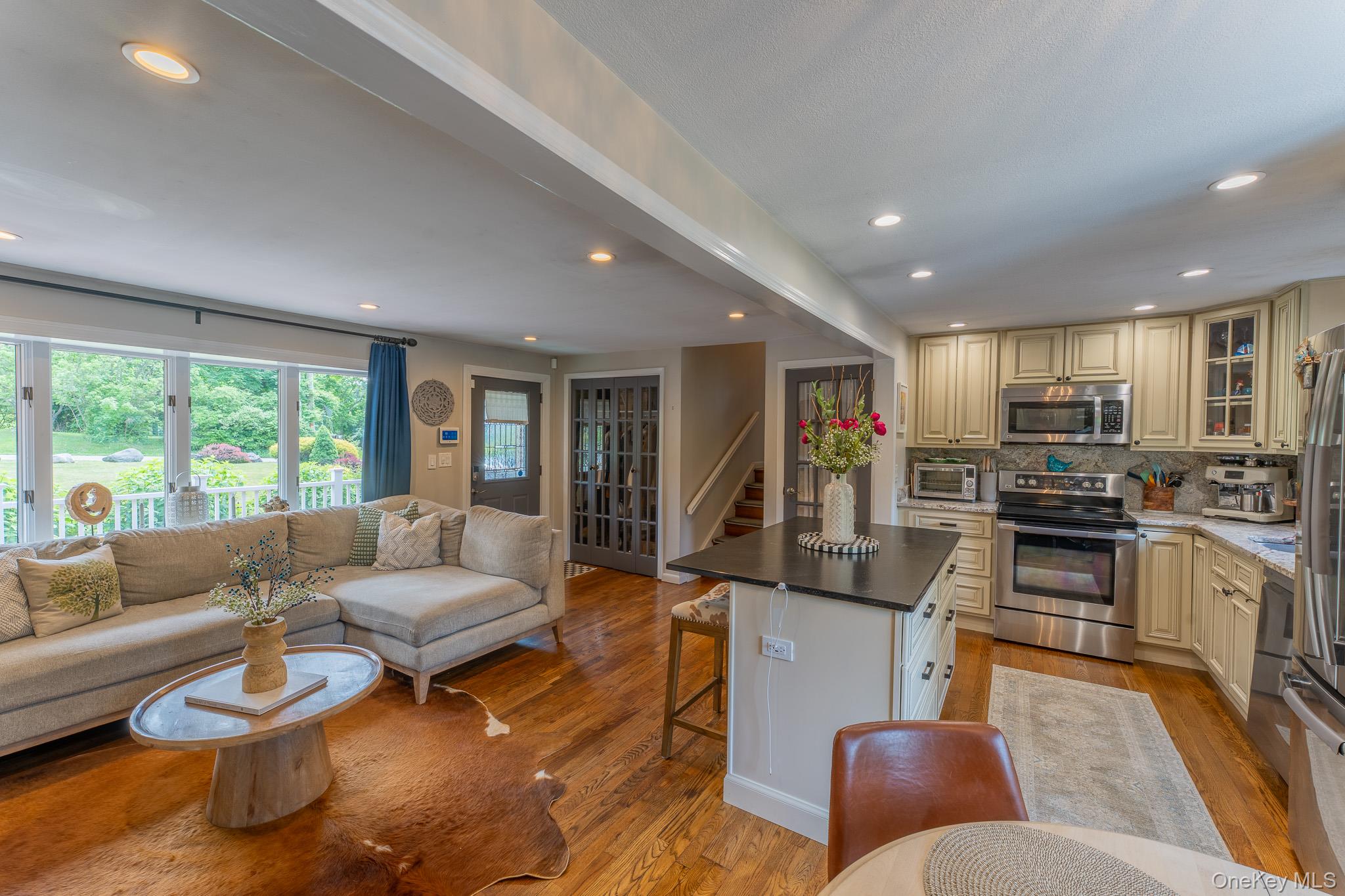 621 Stage Road Property Photo 8
