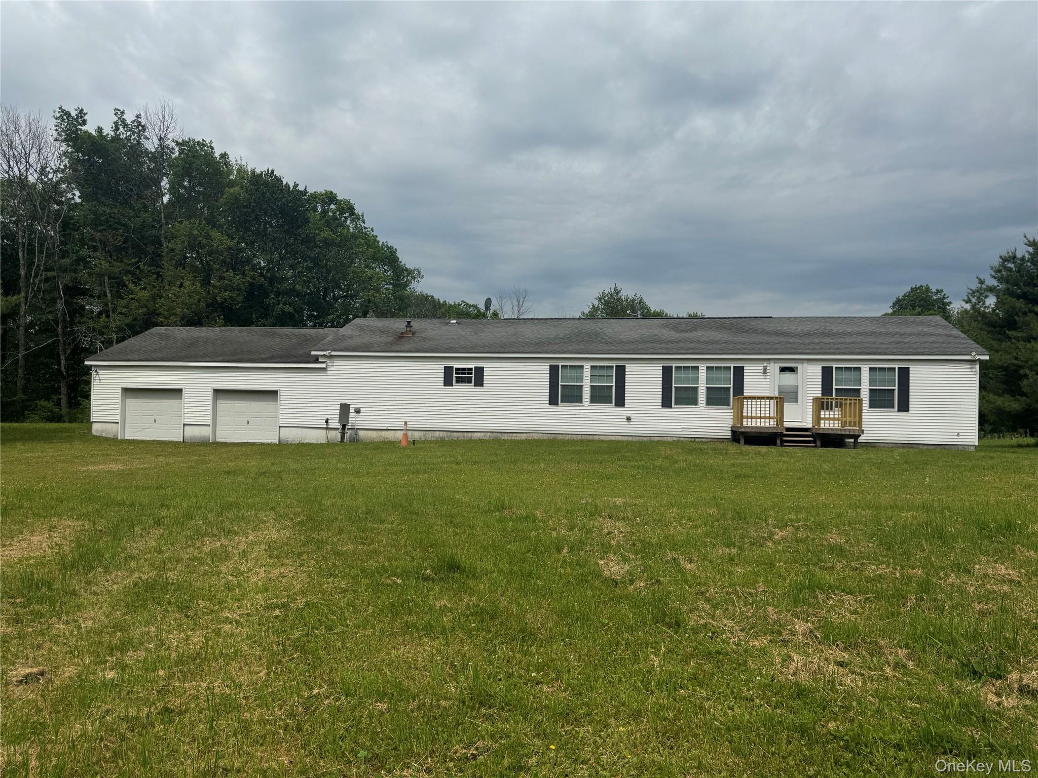 742 Lenape Lake Road Property Photo 1
