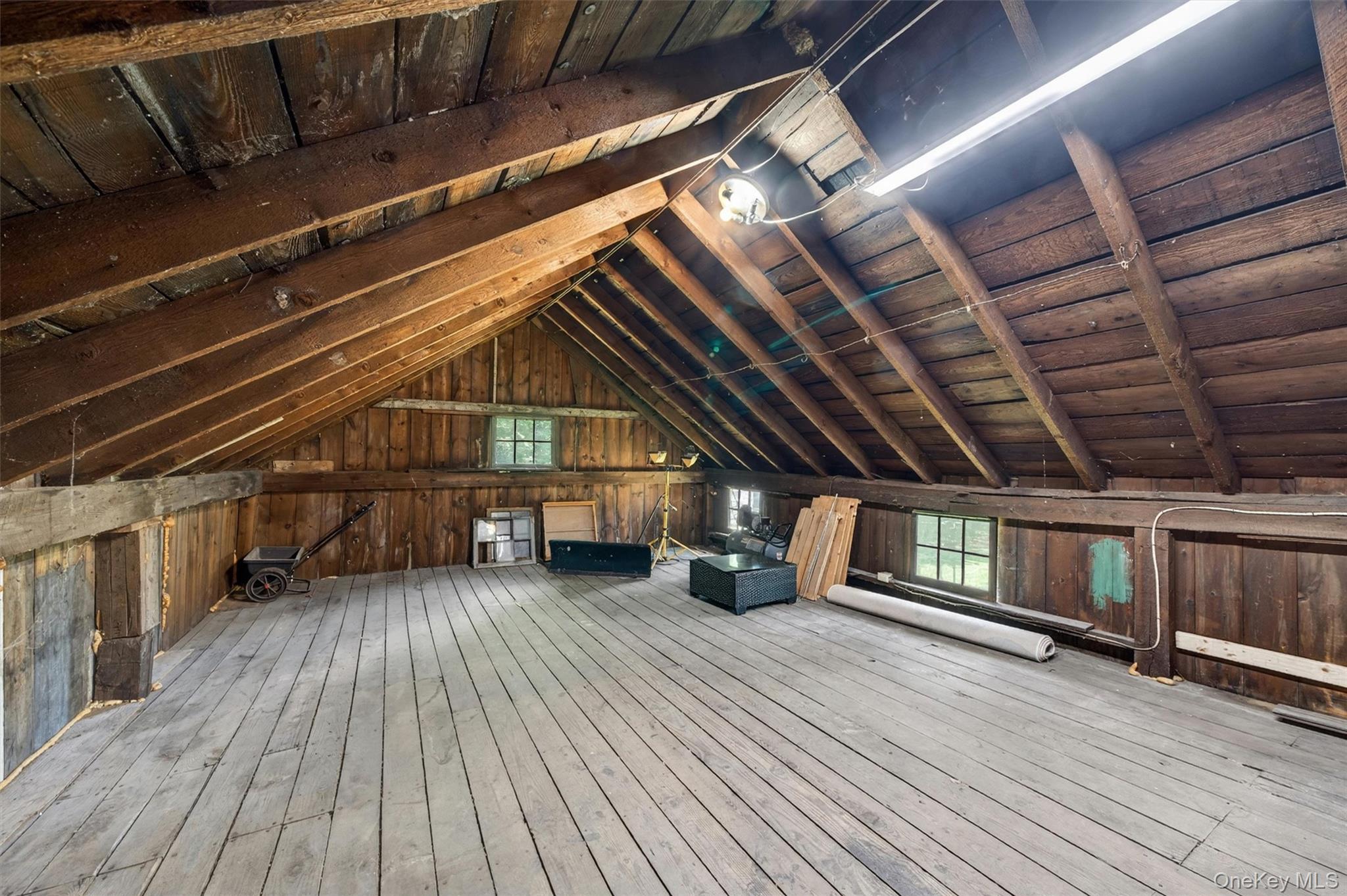 17 Valley Avenue Property Photo 9