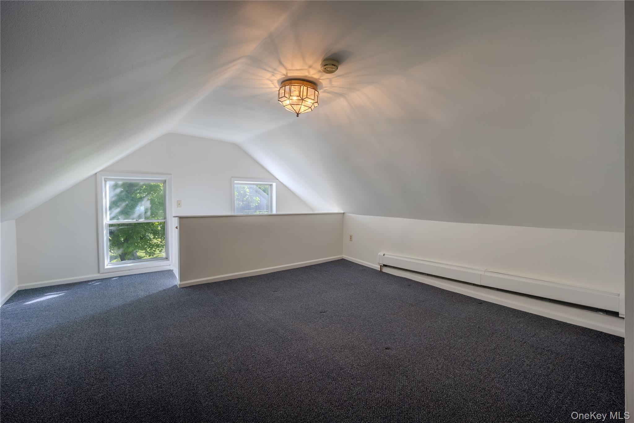 190 Dunthorne Drive Property Photo 25