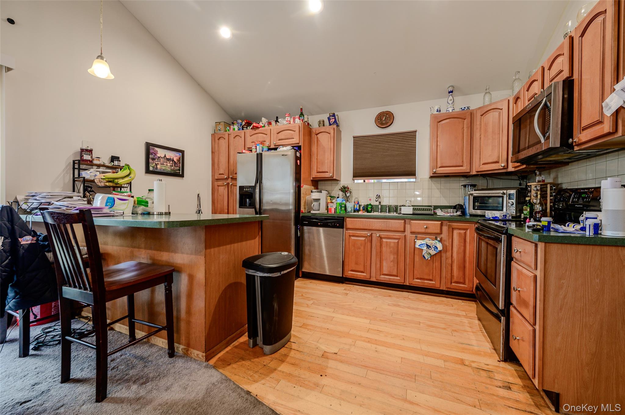 2477 Margaret Street Property Photo 5