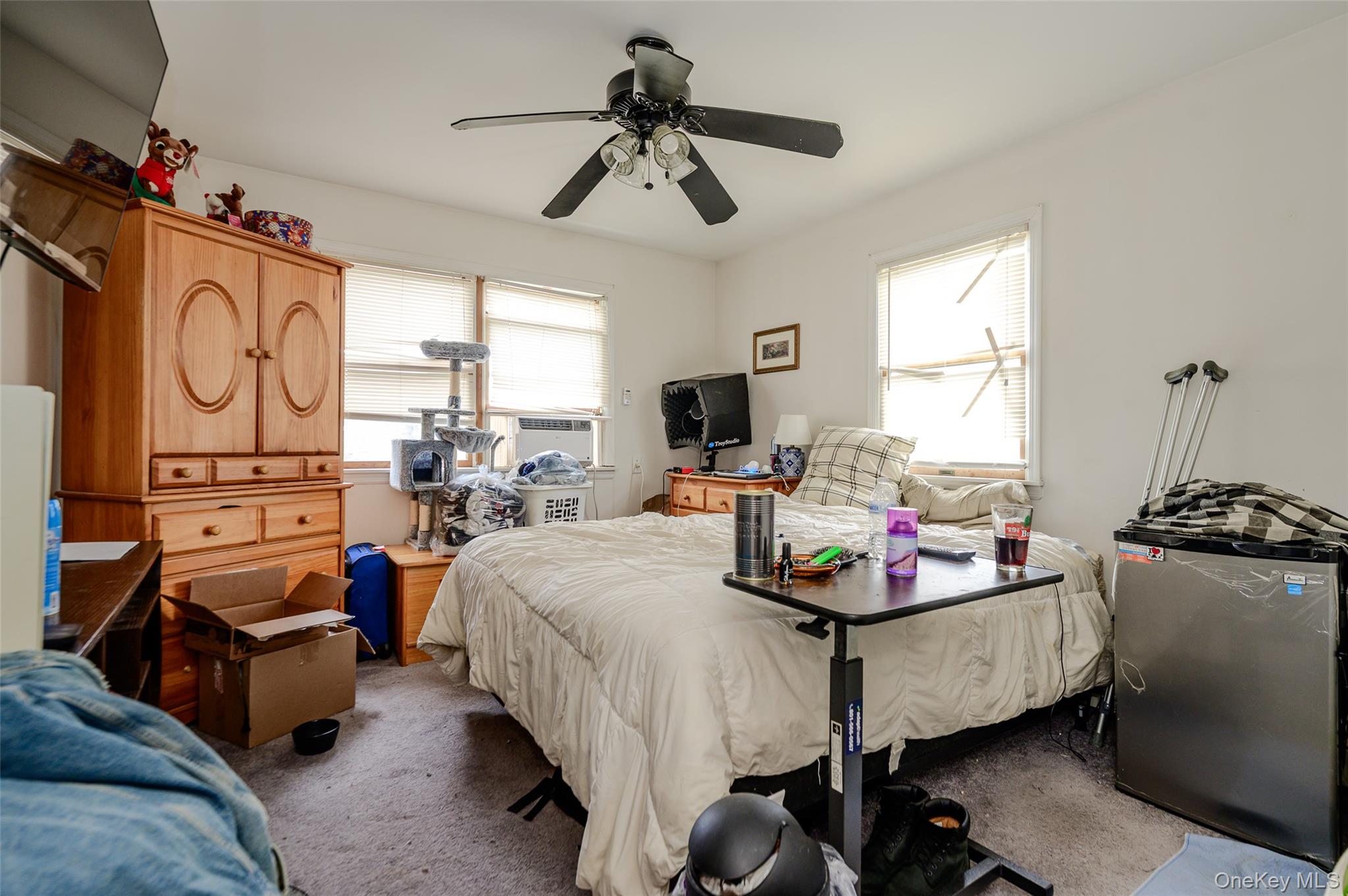 2477 Margaret Street Property Photo 10