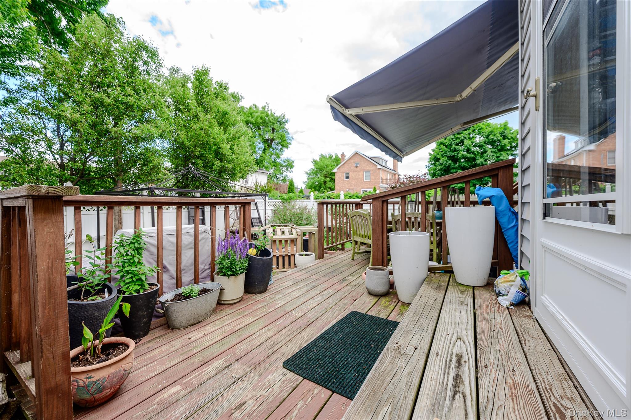 2477 Margaret Street Property Photo 26
