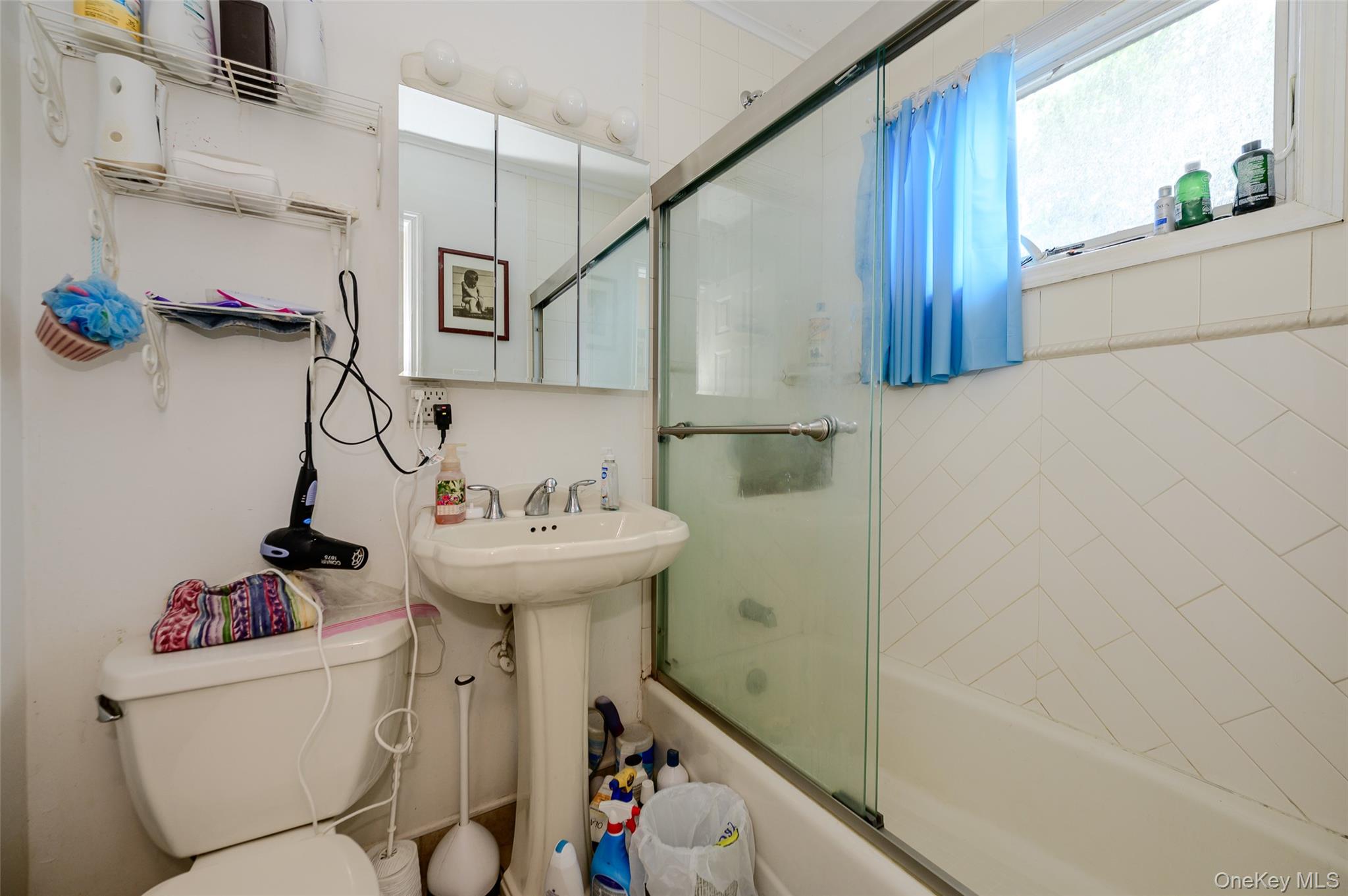 2477 Margaret Street Property Photo 32
