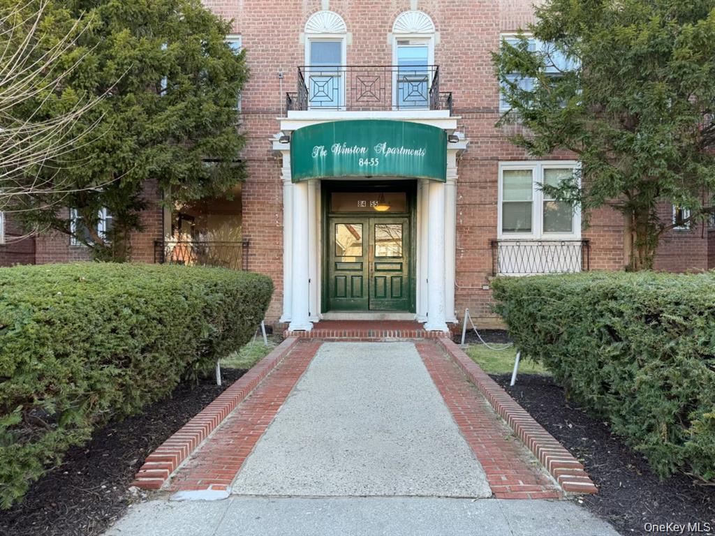 84-55 Daniels Street 5c Property Photo 1