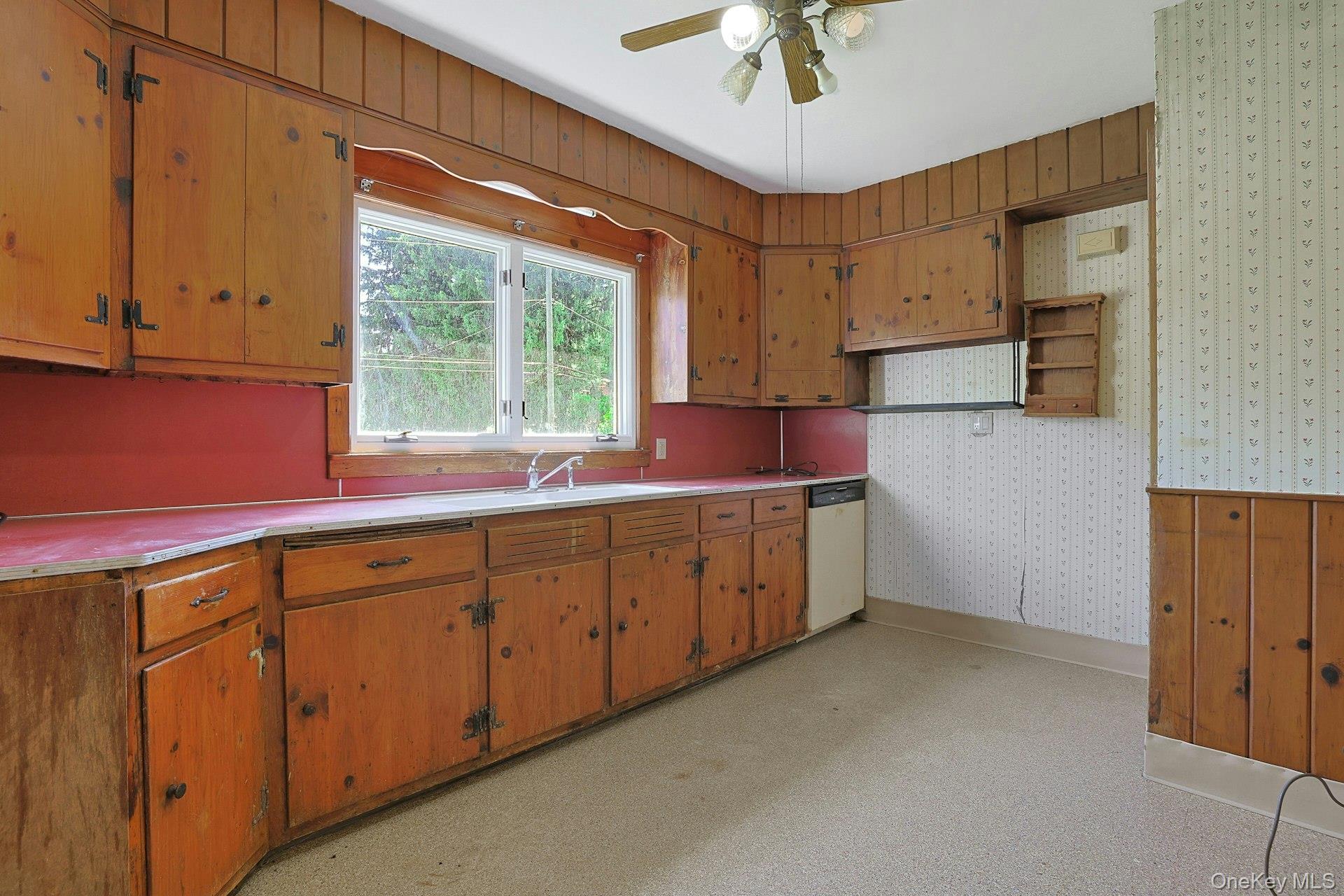 333 S Middletown Road Property Photo 13