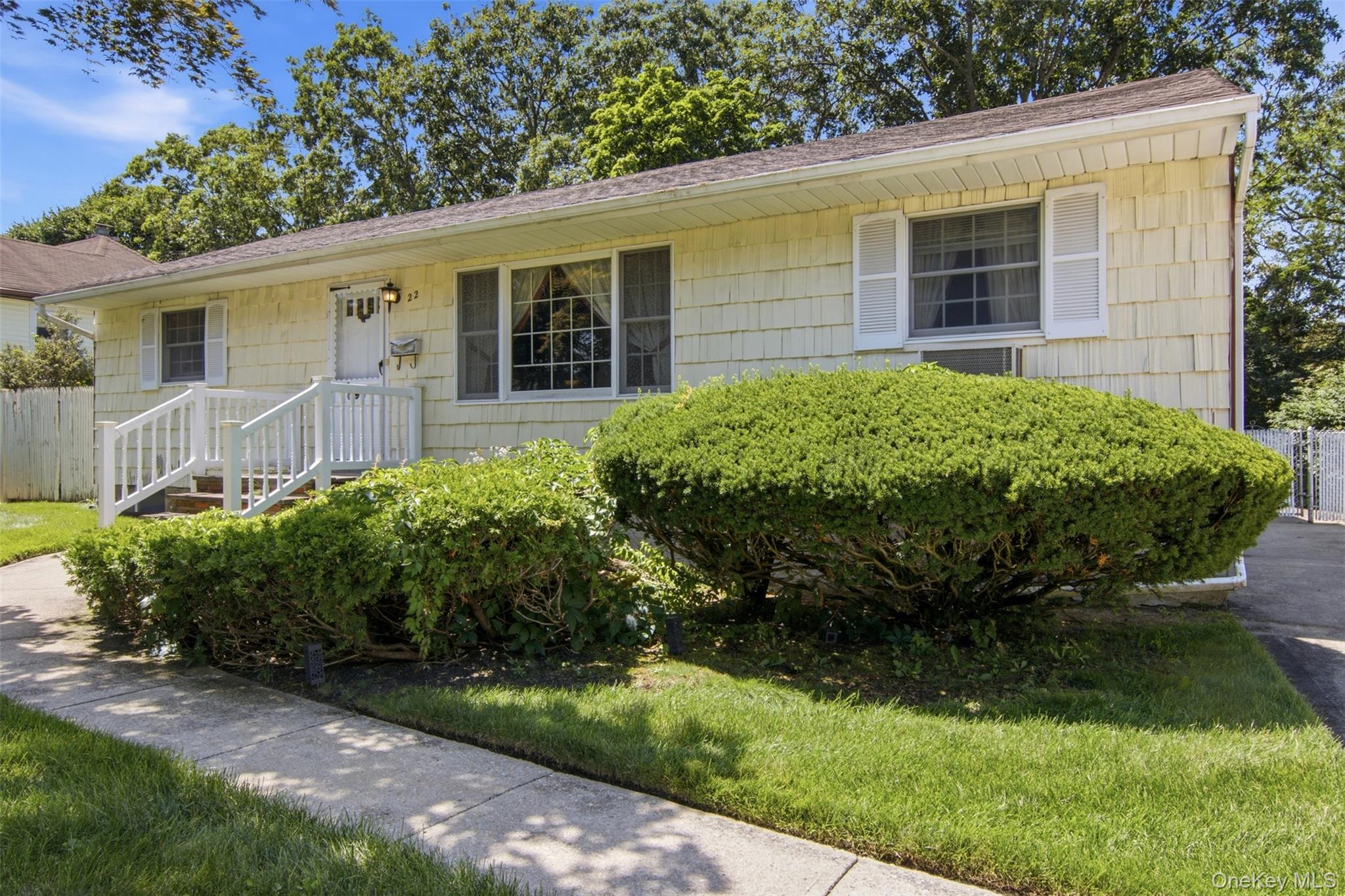22 Berry Lane Property Photo 3