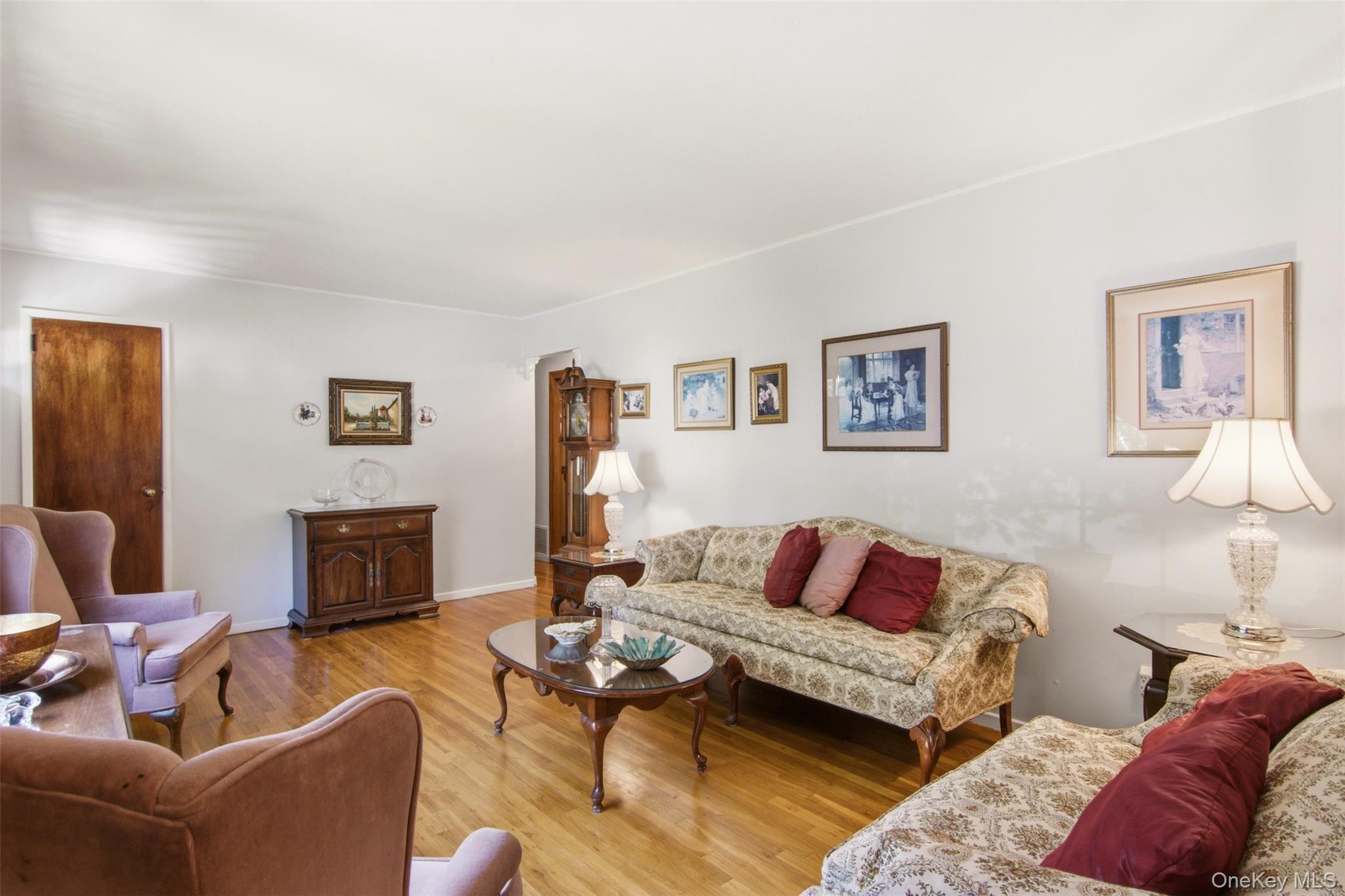 22 Berry Lane Property Photo 6