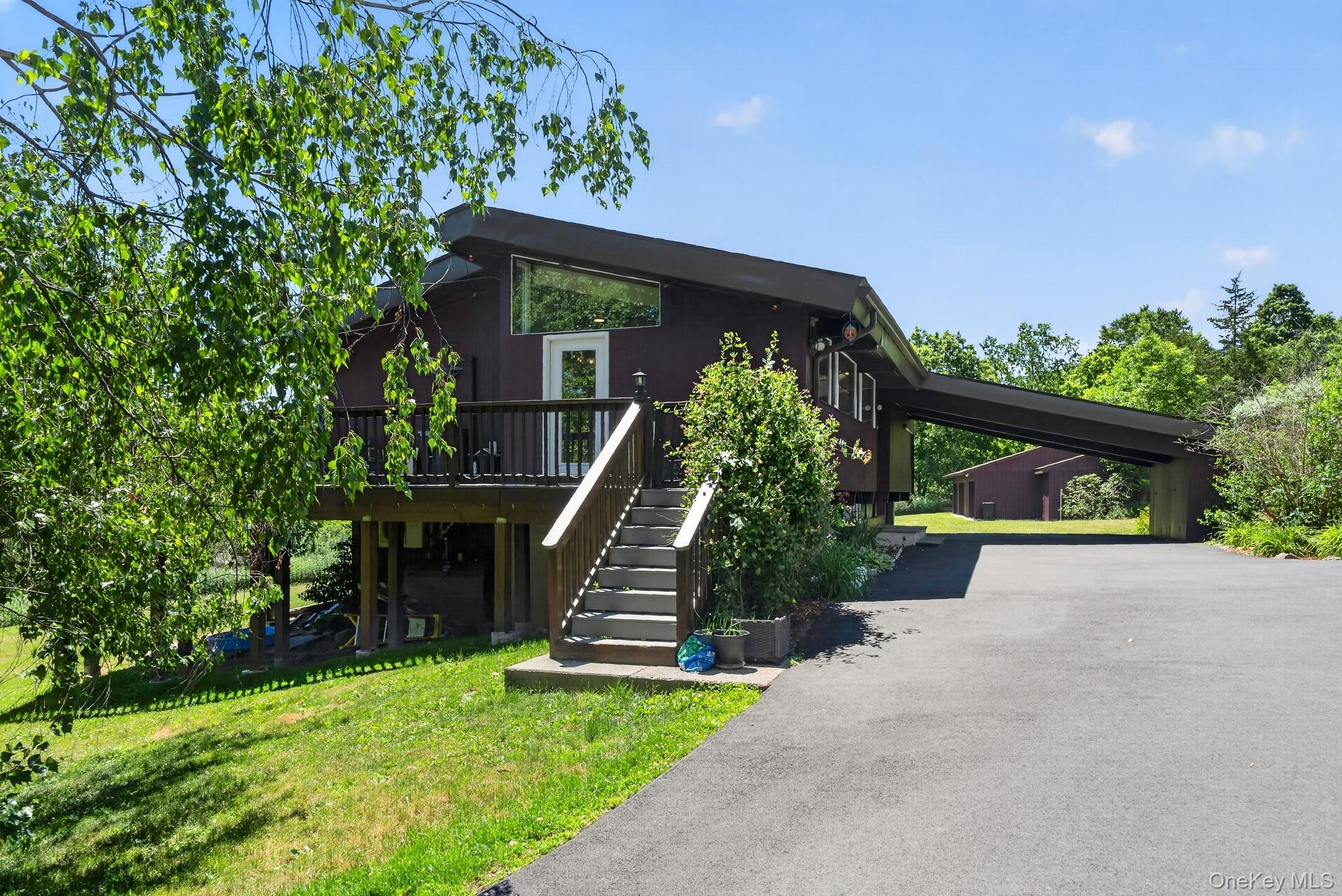 424 Laroe Road Property Photo 31