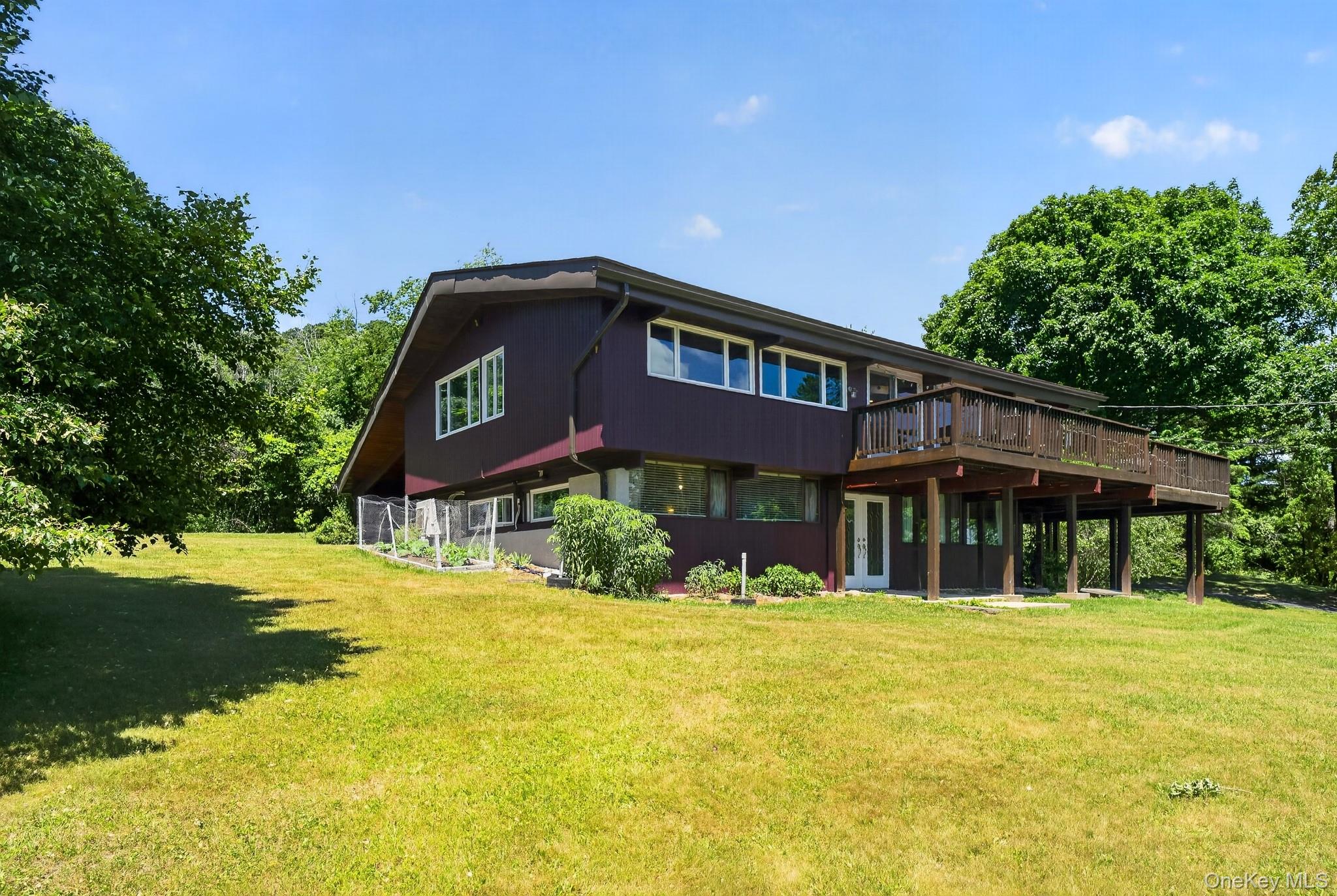 424 Laroe Road Property Photo 33