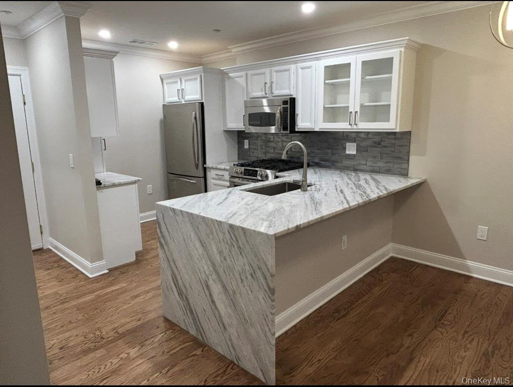3302 Leeward Drive Property Photo 1