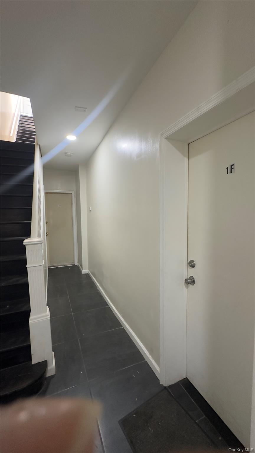 660 Warwick Street Property Photo 3