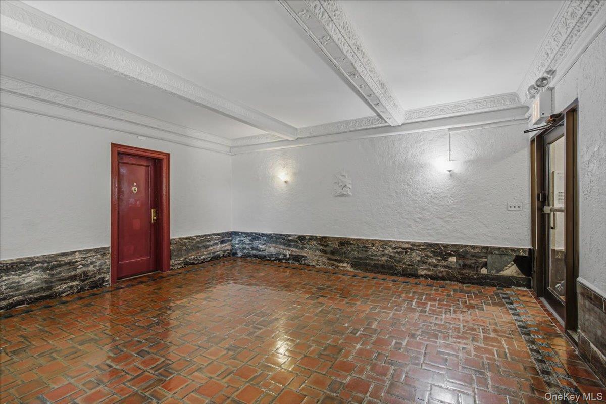 160-15 Powells Cove Boulevard C7 Property Photo 16