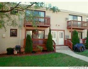 284 Sneden Place 284 Property Photo 1