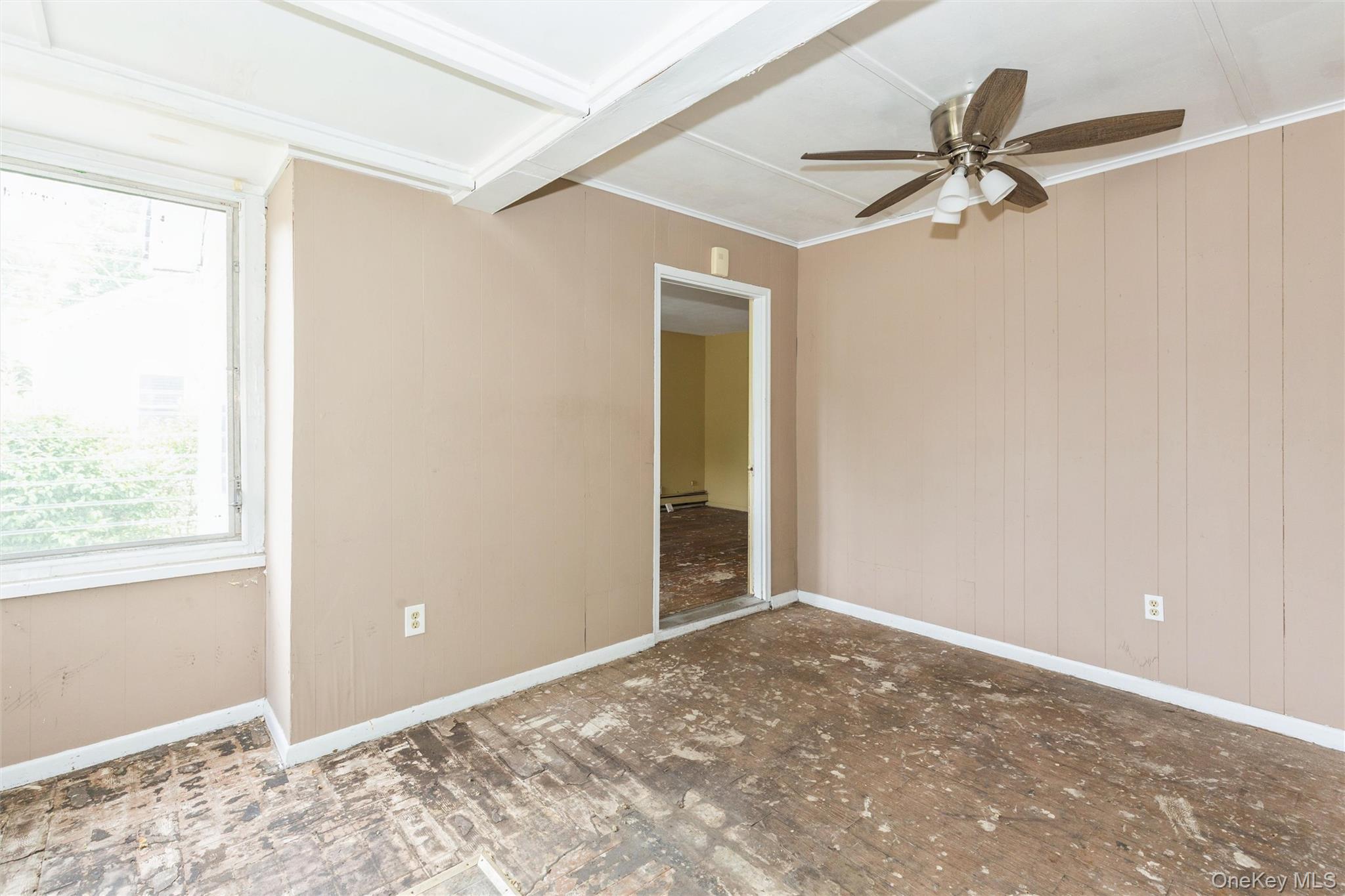 23 S Summit Avenue Property Photo 5