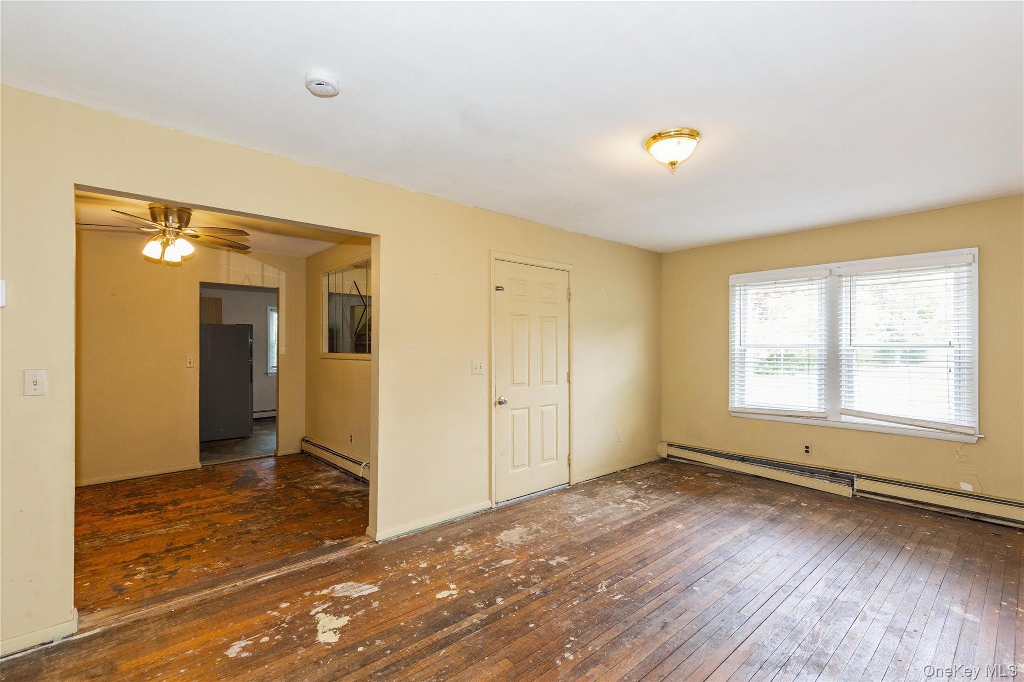 23 S Summit Avenue Property Photo 6