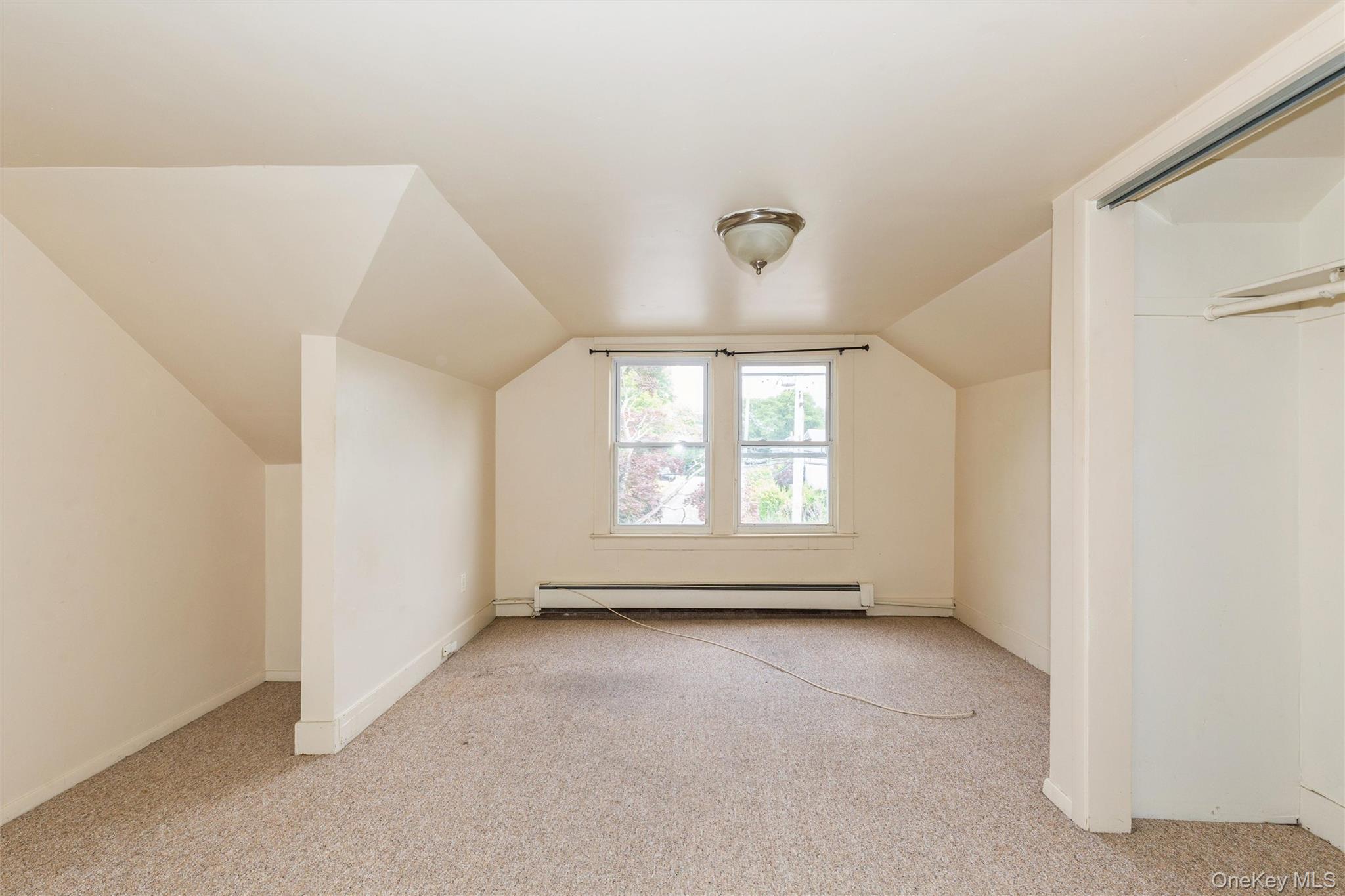 23 S Summit Avenue Property Photo 16