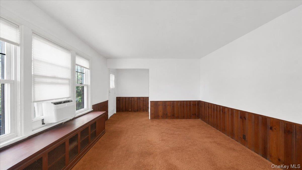 9 Howard Avenue Property Photo 6