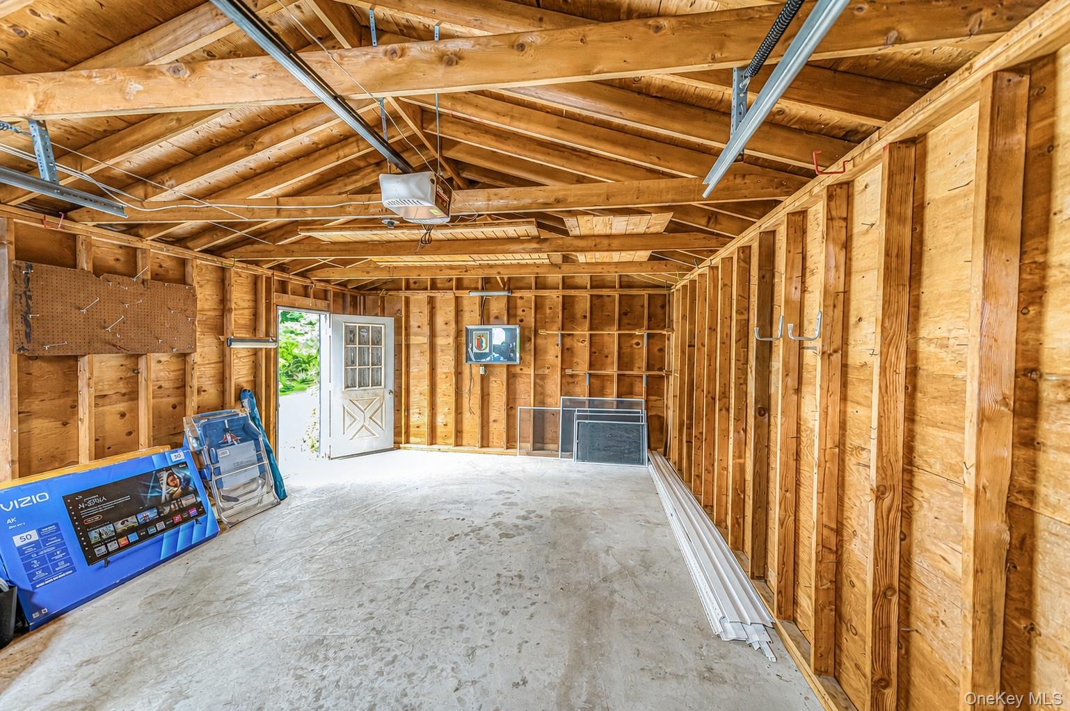 1614 N Gardiner Drive Property Photo 38