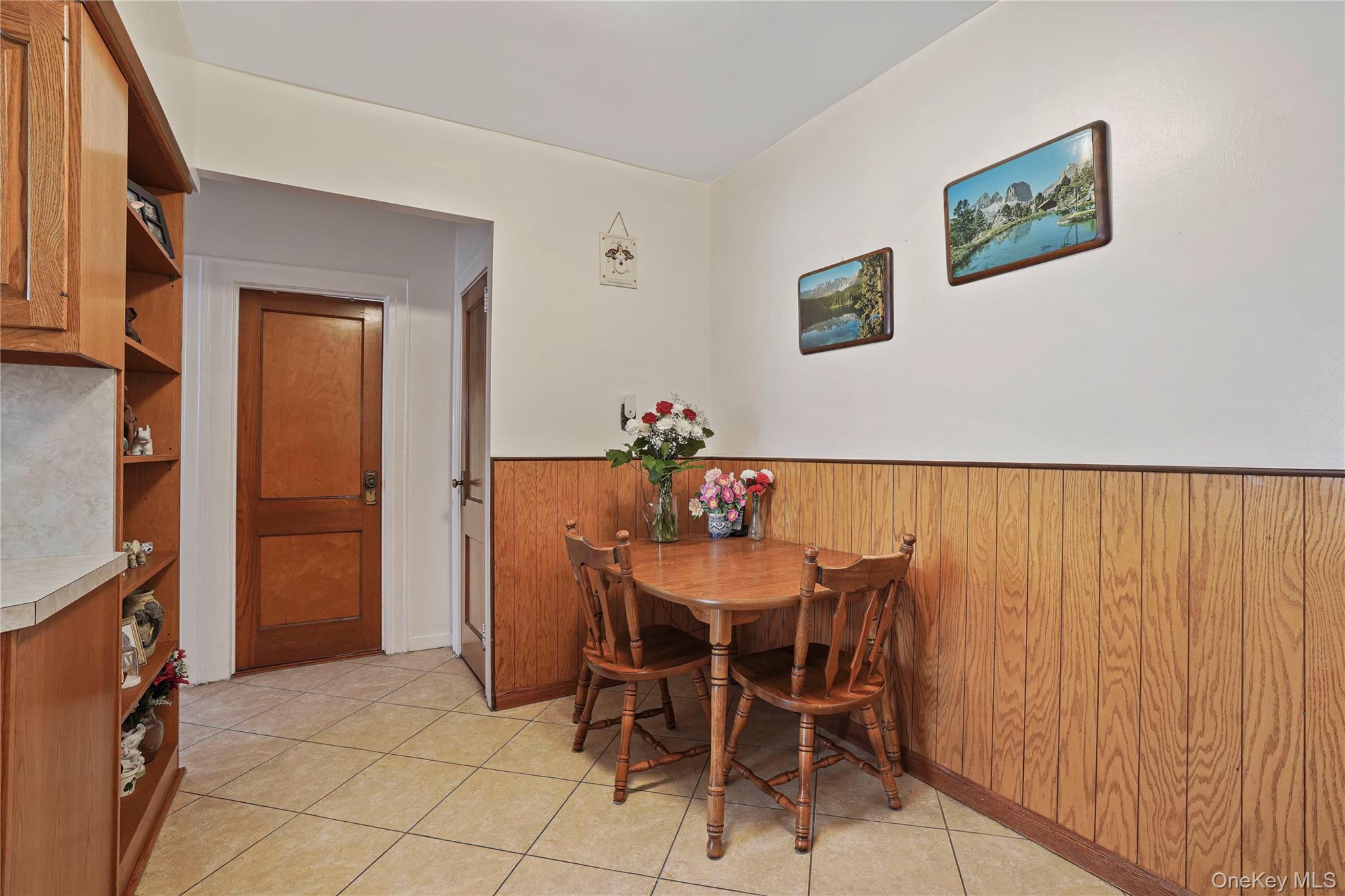 1877 Hart Street Property Photo 11