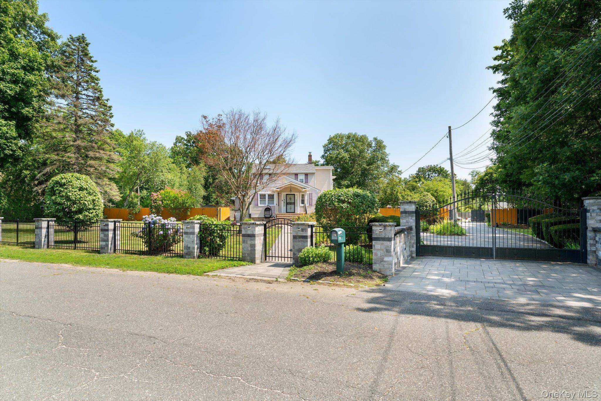 70 Massachusetts Avenue Property Photo 1