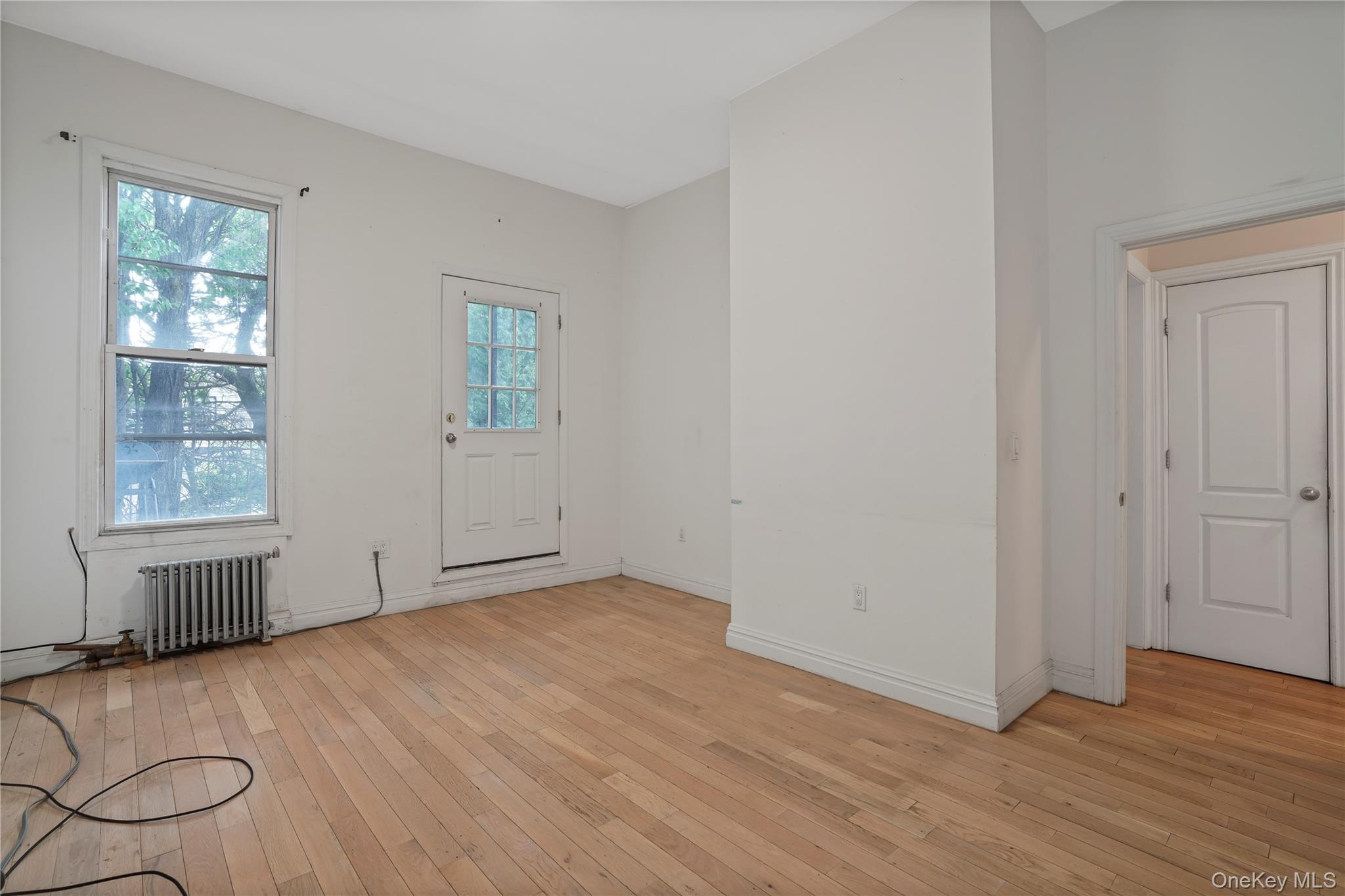294 Hemlock Street Property Photo 3