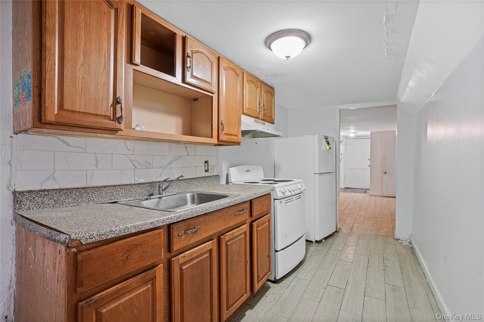 294 Hemlock Street Property Photo 26