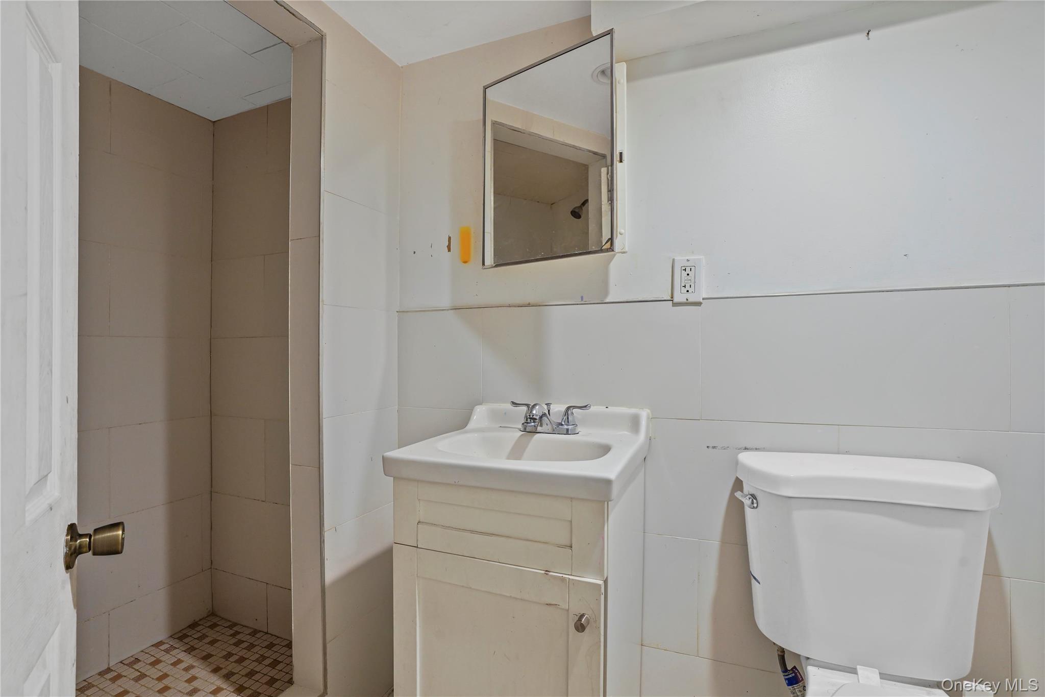 294 Hemlock Street Property Photo 27