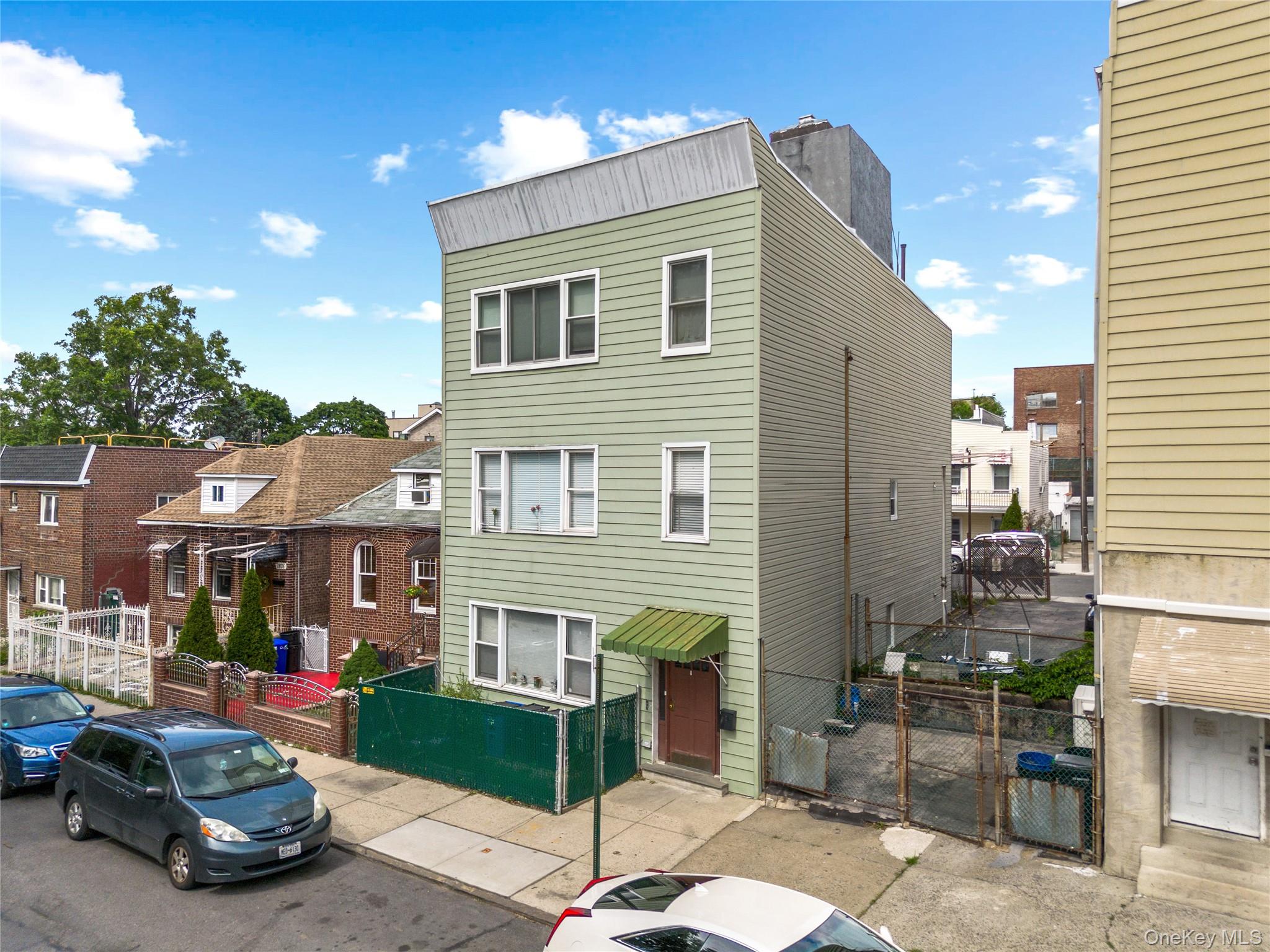 1804 Muliner Avenue Property Photo 3