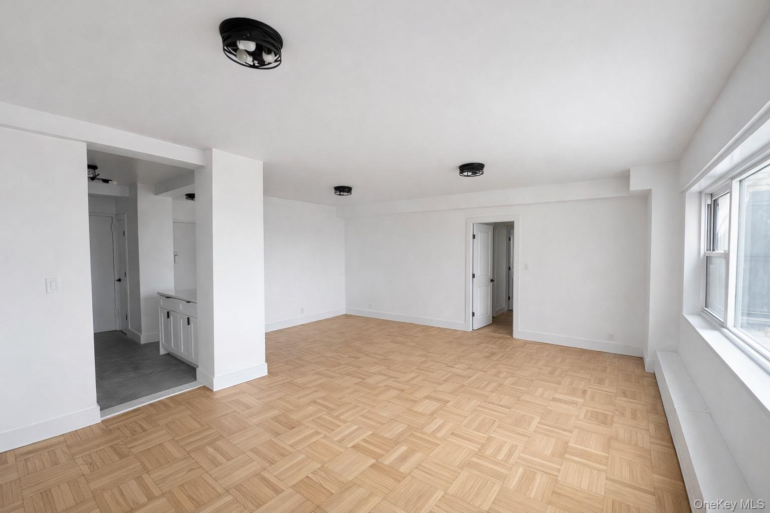 3 Fordham Hill Oval 7b Property Photo 7