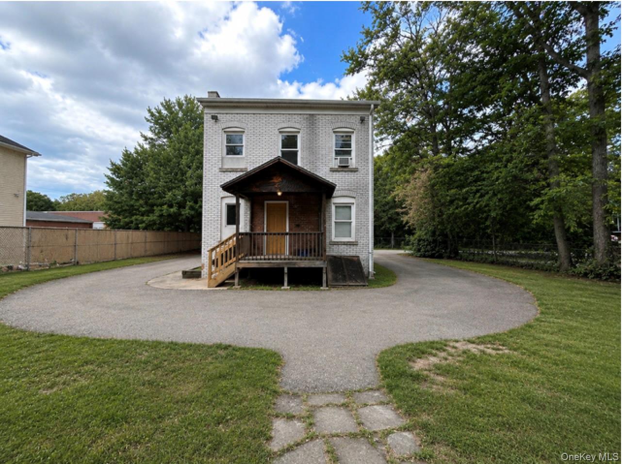 7 Columbus Street Property Photo 1
