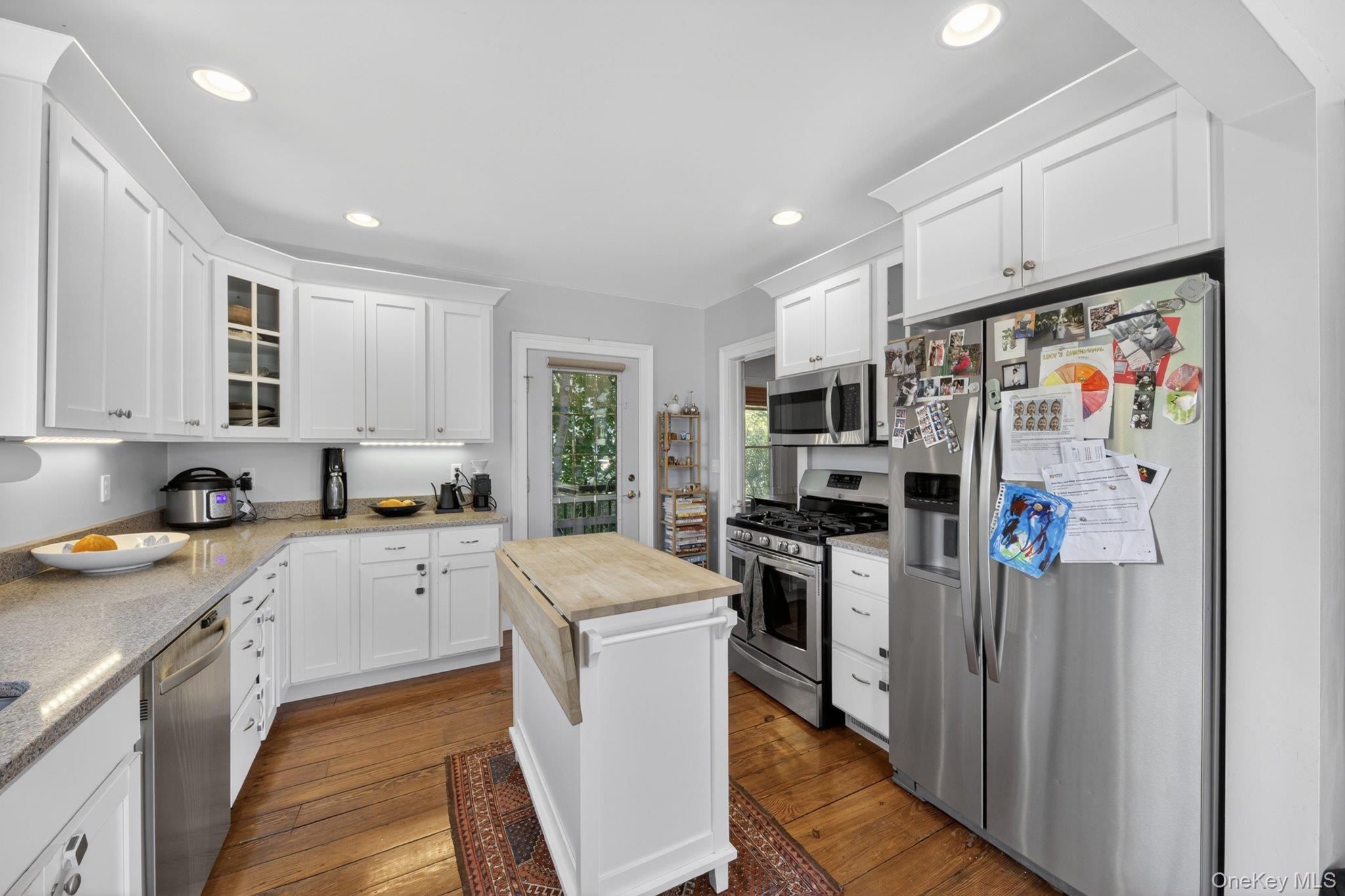 46 Falconer Street Property Photo 10