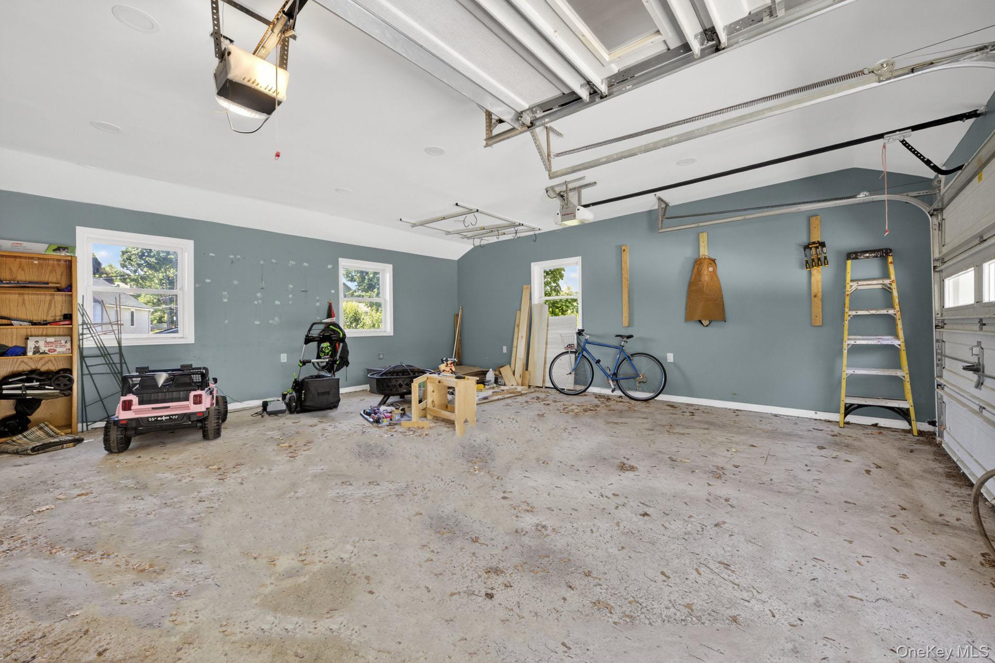46 Falconer Street Property Photo 23