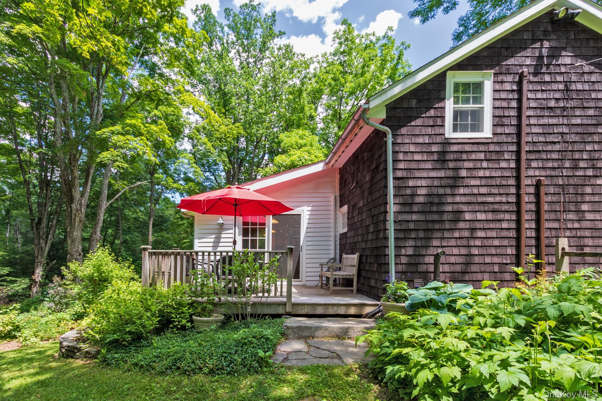 43 Krom Road Property Photo 4