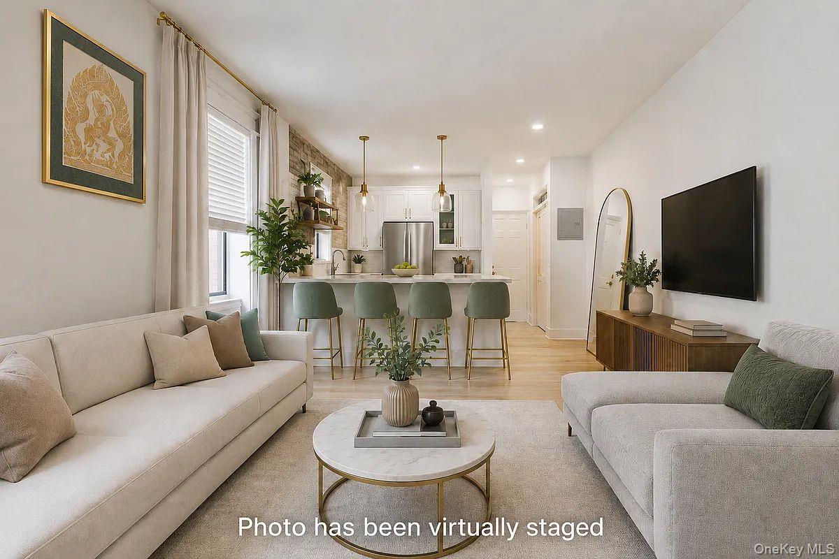 35 Crown 4g Property Photo 3