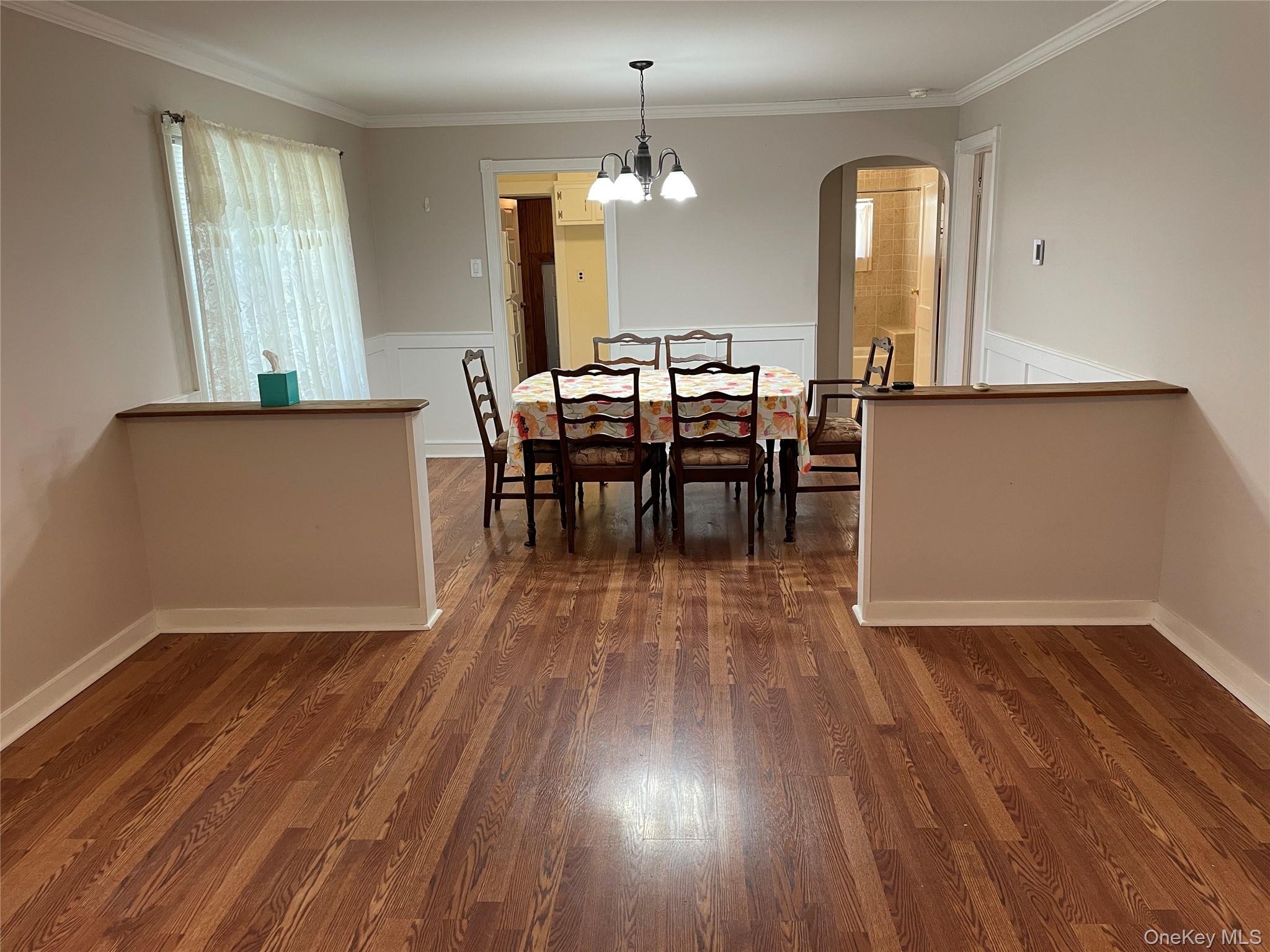 185 Seward Street Property Photo 8