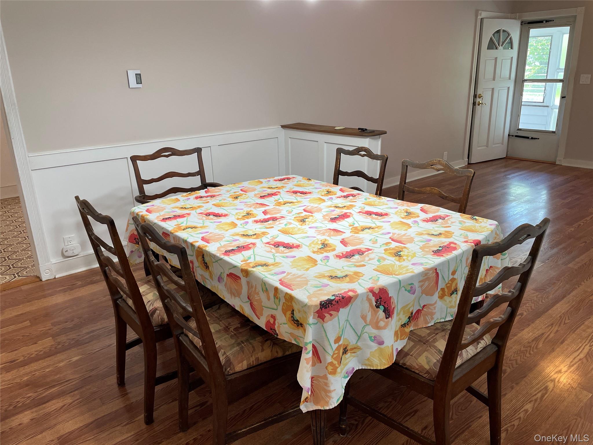 185 Seward Street Property Photo 10