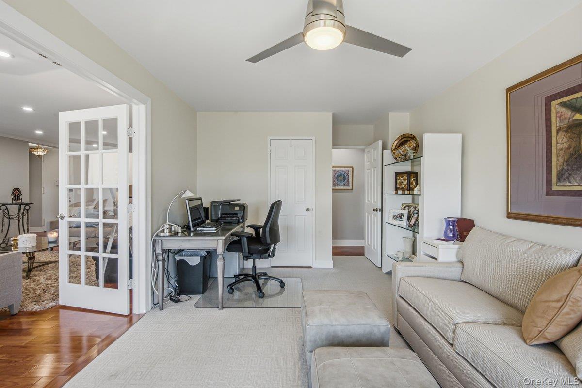 166-25 Powells Cove Boulevard 4m Property Photo 11