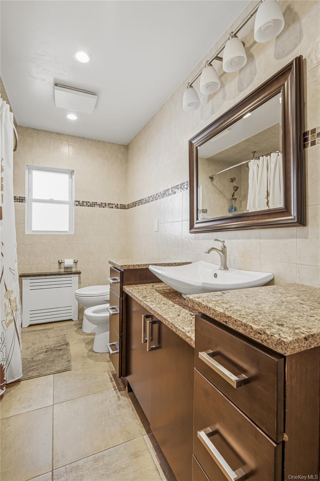 186 N Stratford Property Photo 19