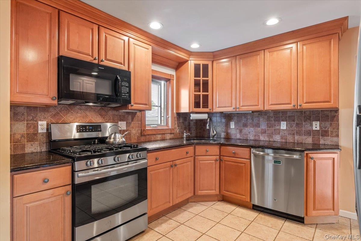 39 Grant Street Property Photo 9