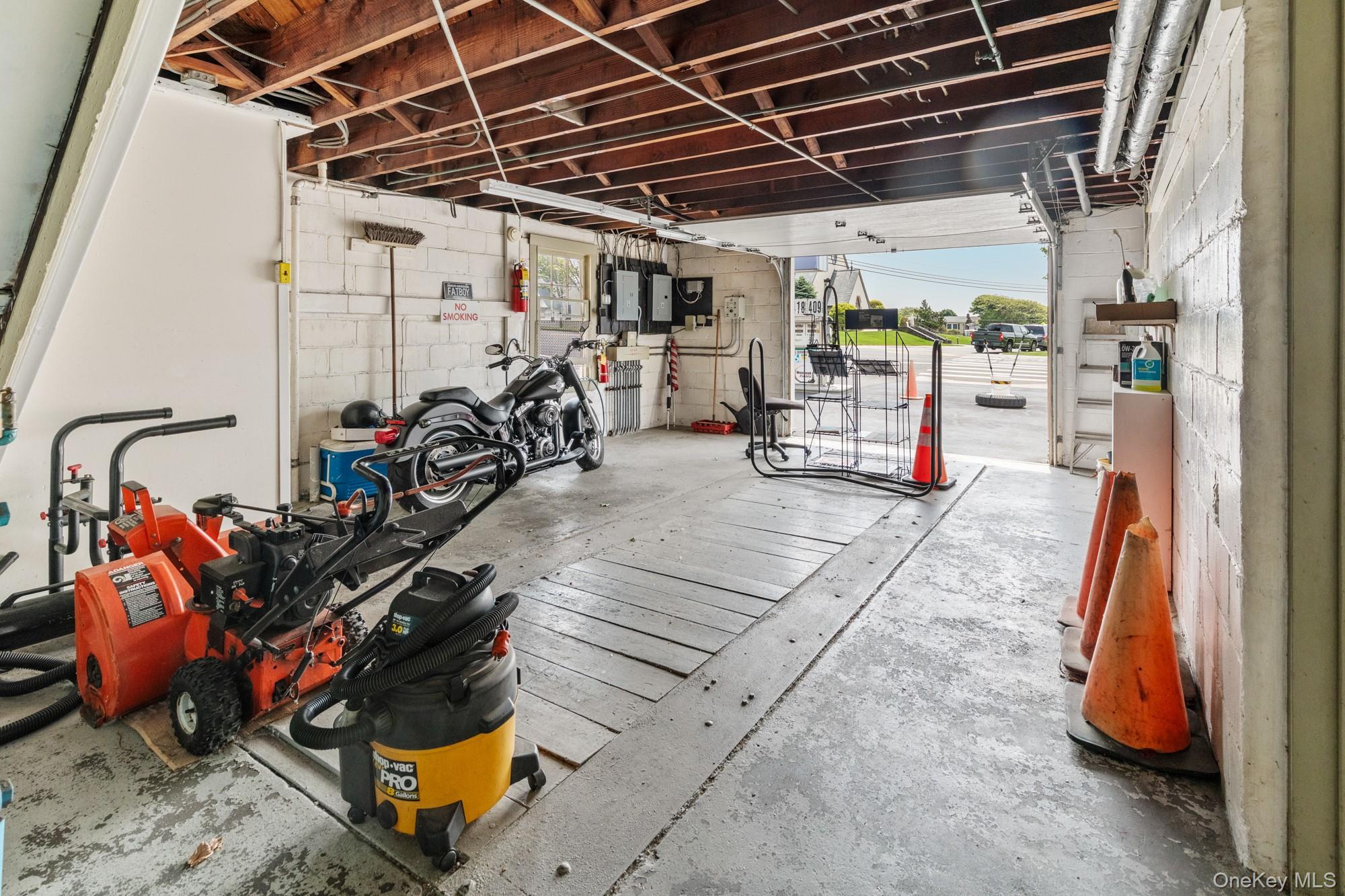 809 & 813 Montauk Highway Property Photo 40