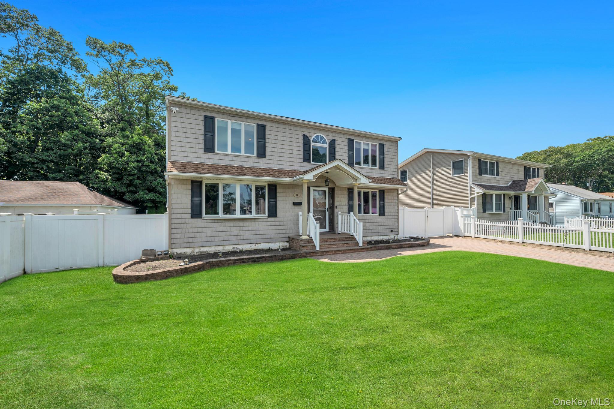 24 Worden Place Property Photo 1