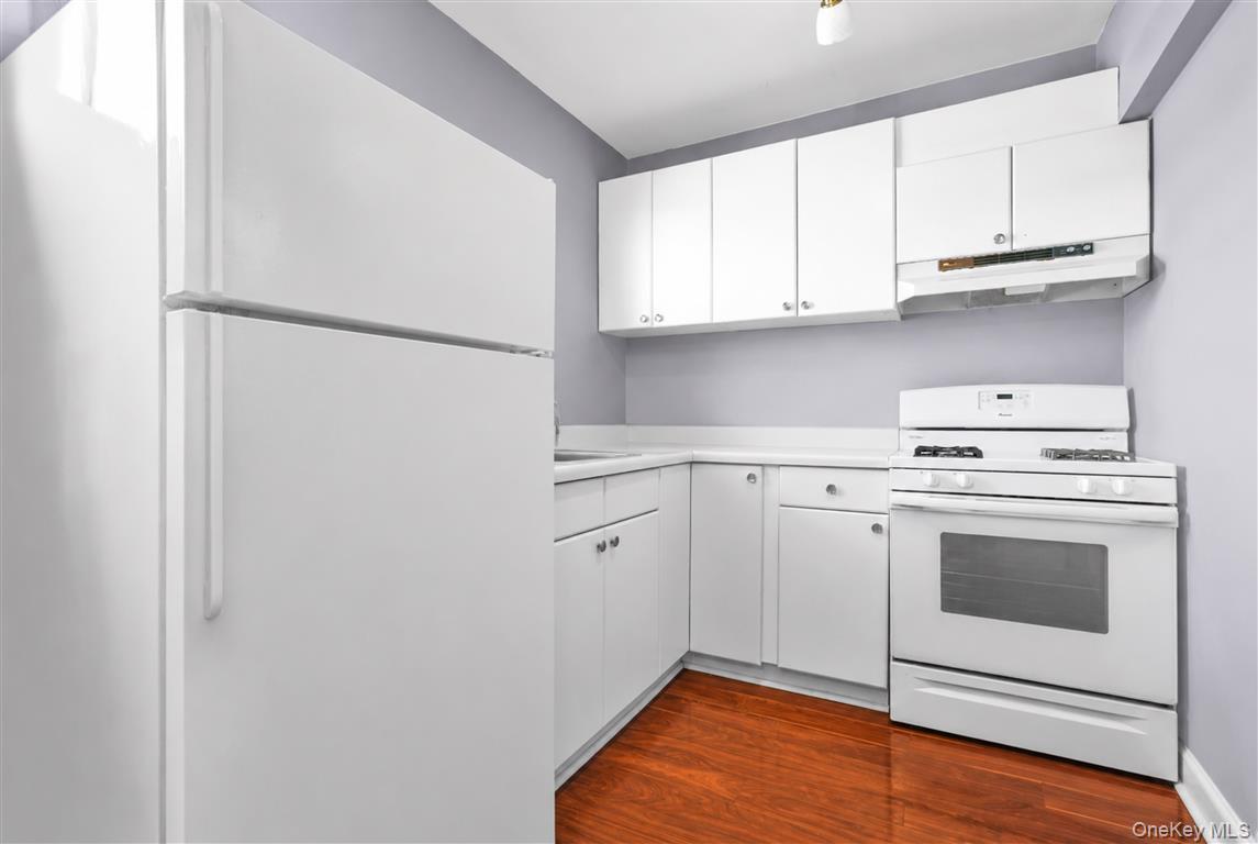 107-17 Metropolitan Avenue Property Photo 15