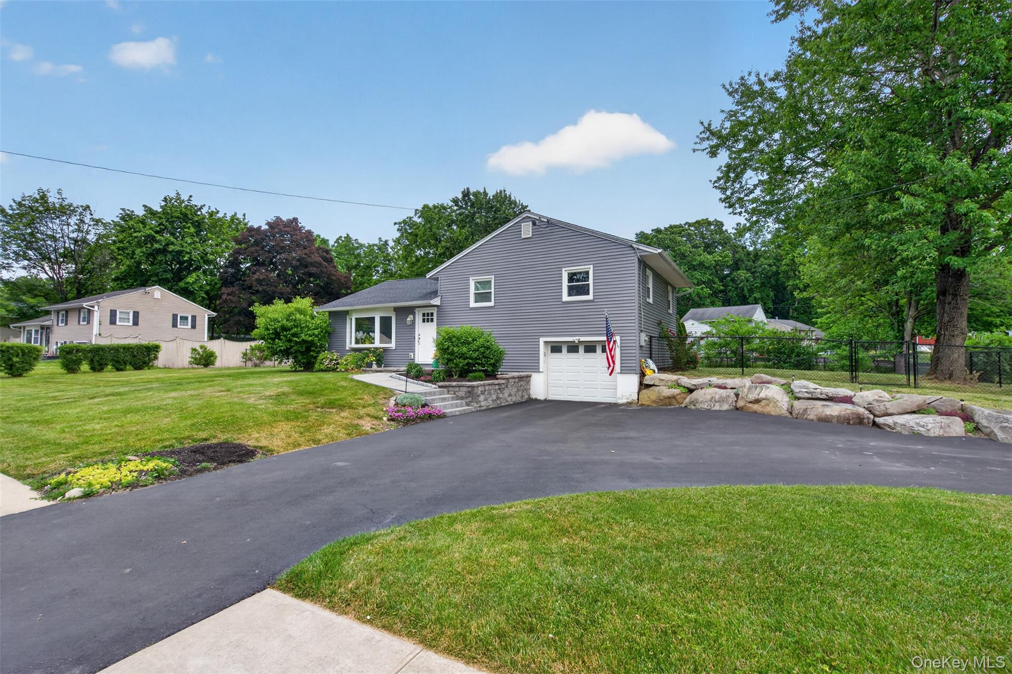 9 Arbor Drive Property Photo 3