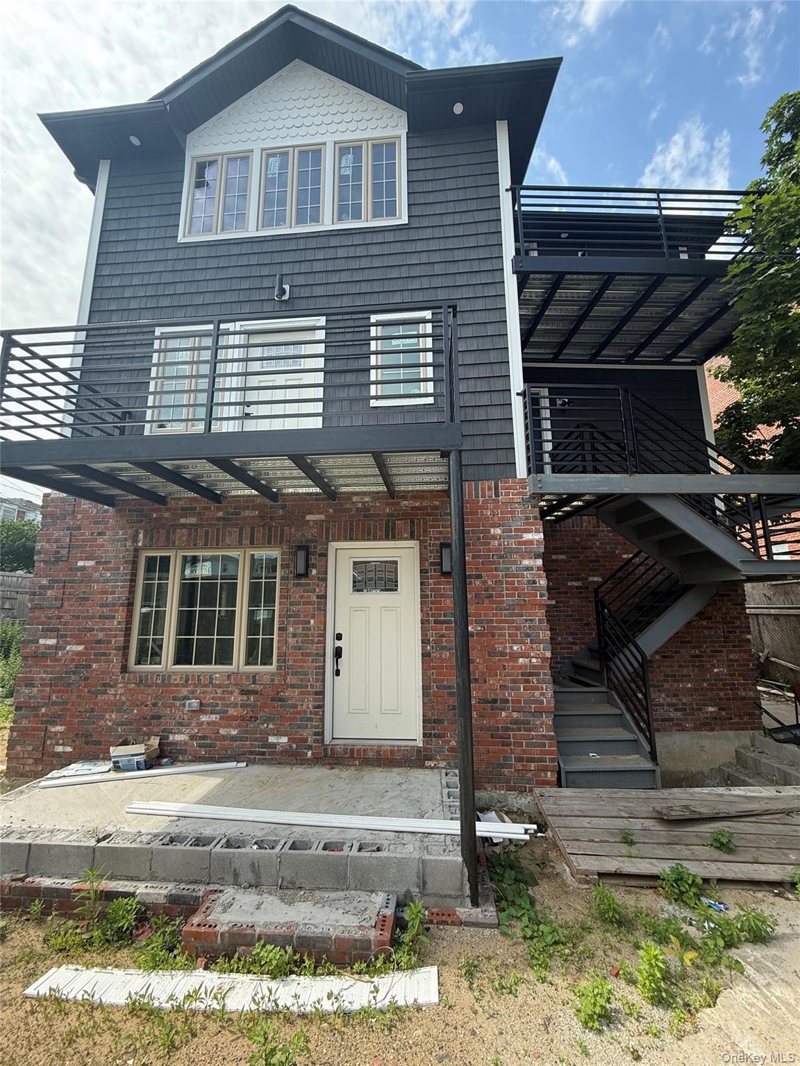 9430 Albert Road Property Photo 1