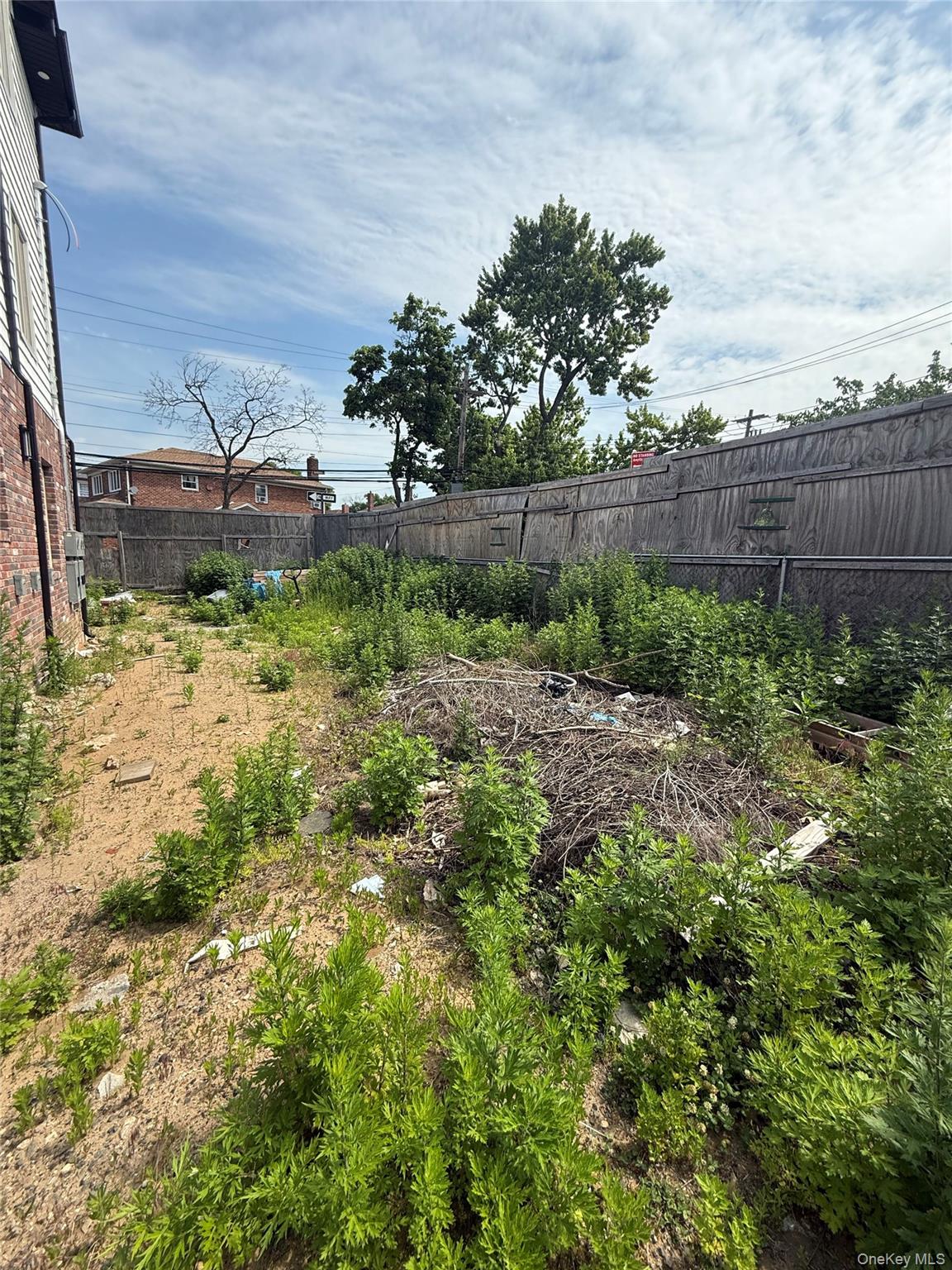 9430 Albert Road Property Photo 4