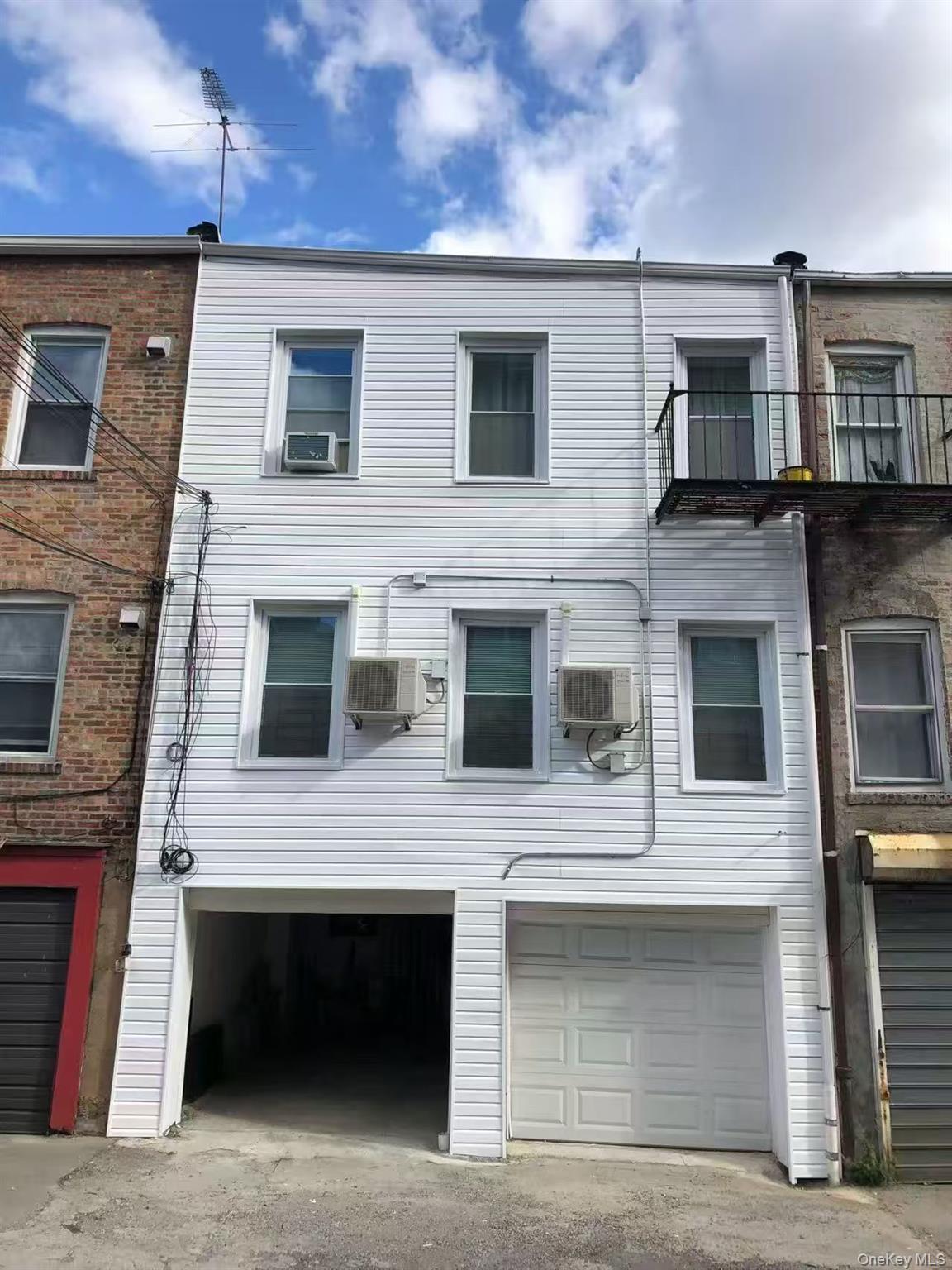 48-48 45th Street Property Photo 9