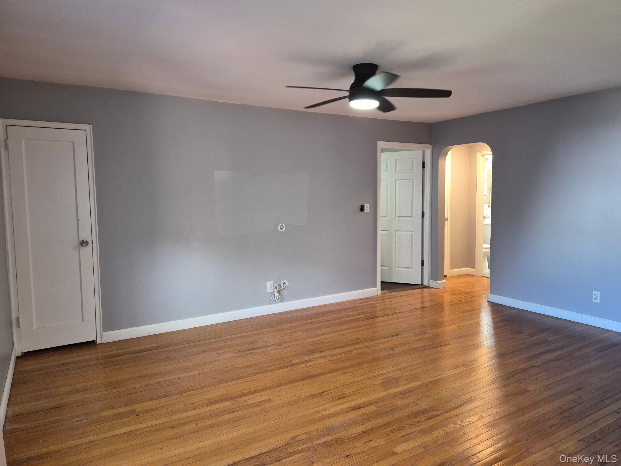 90 Spruce Street 2b Property Photo 11