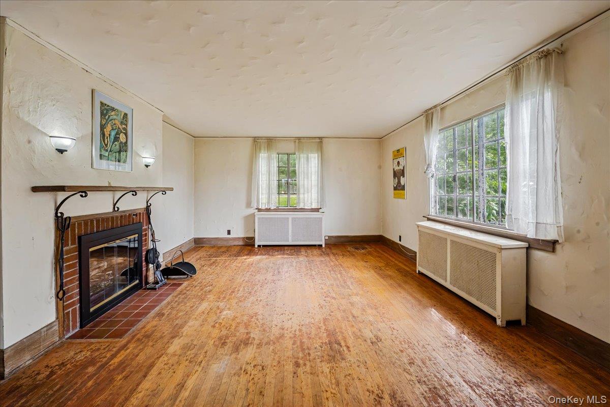 43 Pinecrest Parkway Property Photo 6